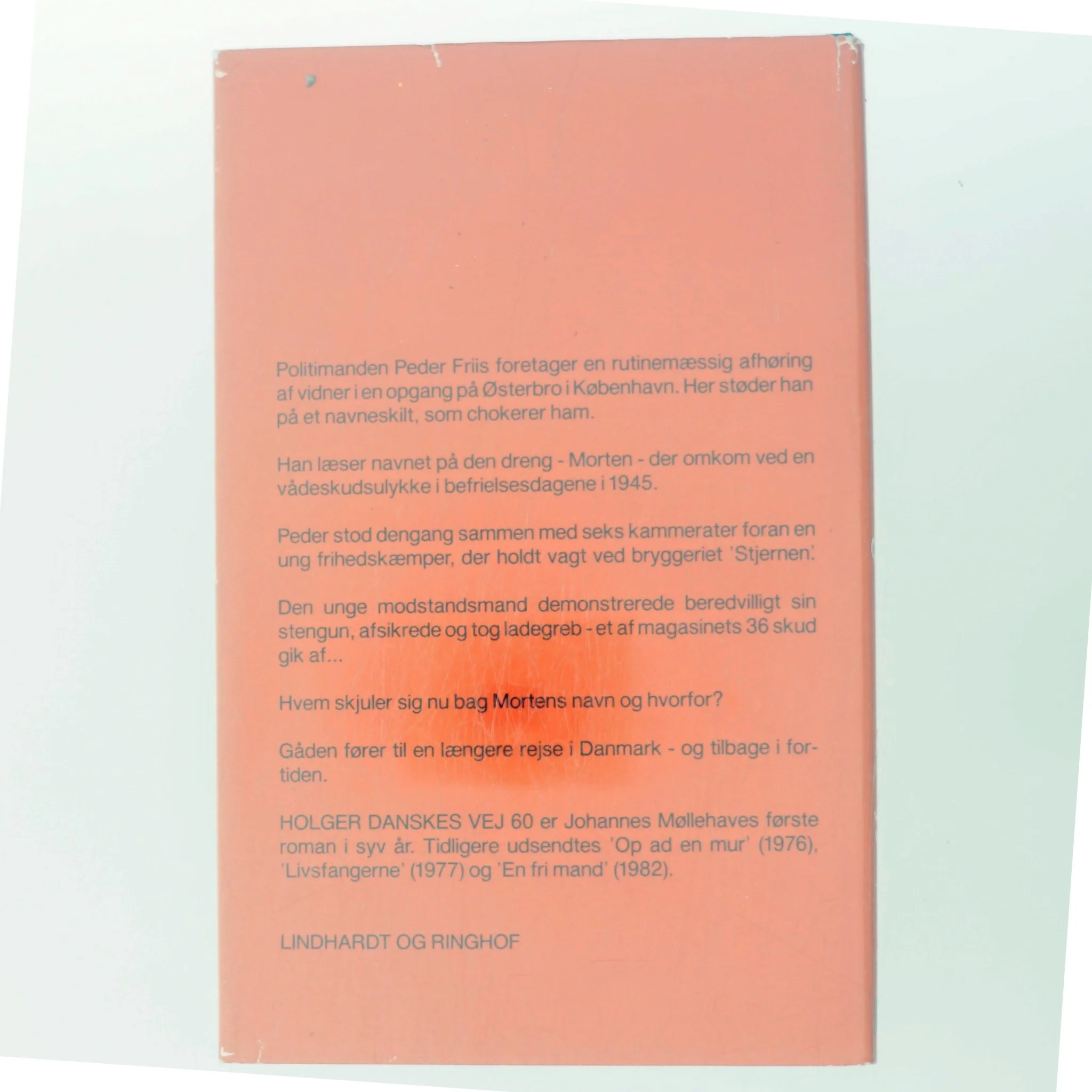 Holger Danskes Vej 60 af Johannes Møllehave (Bog)