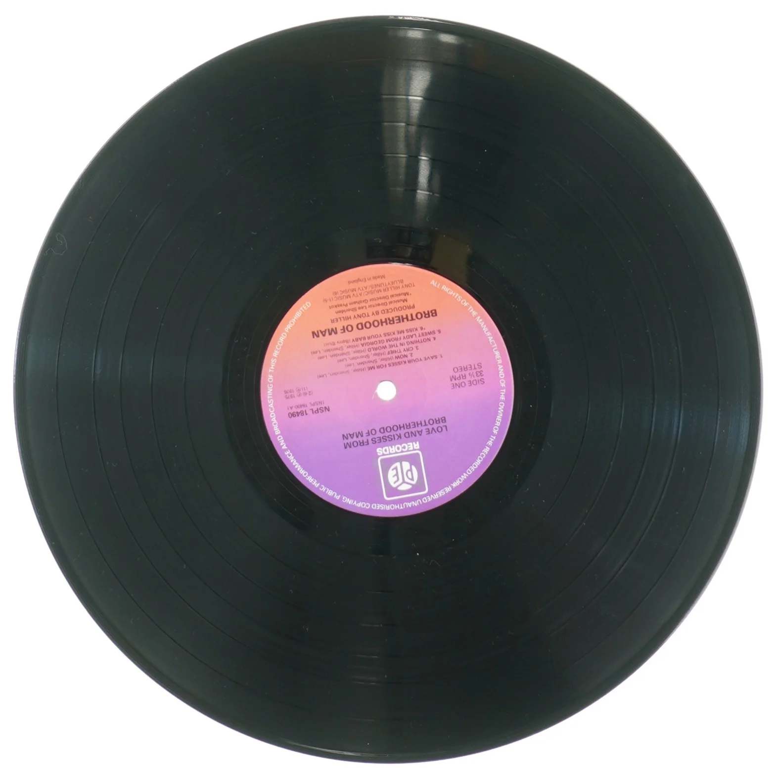 Loves and kisses from Brotherhood of Man fra Pe Records (str. 30 cm)