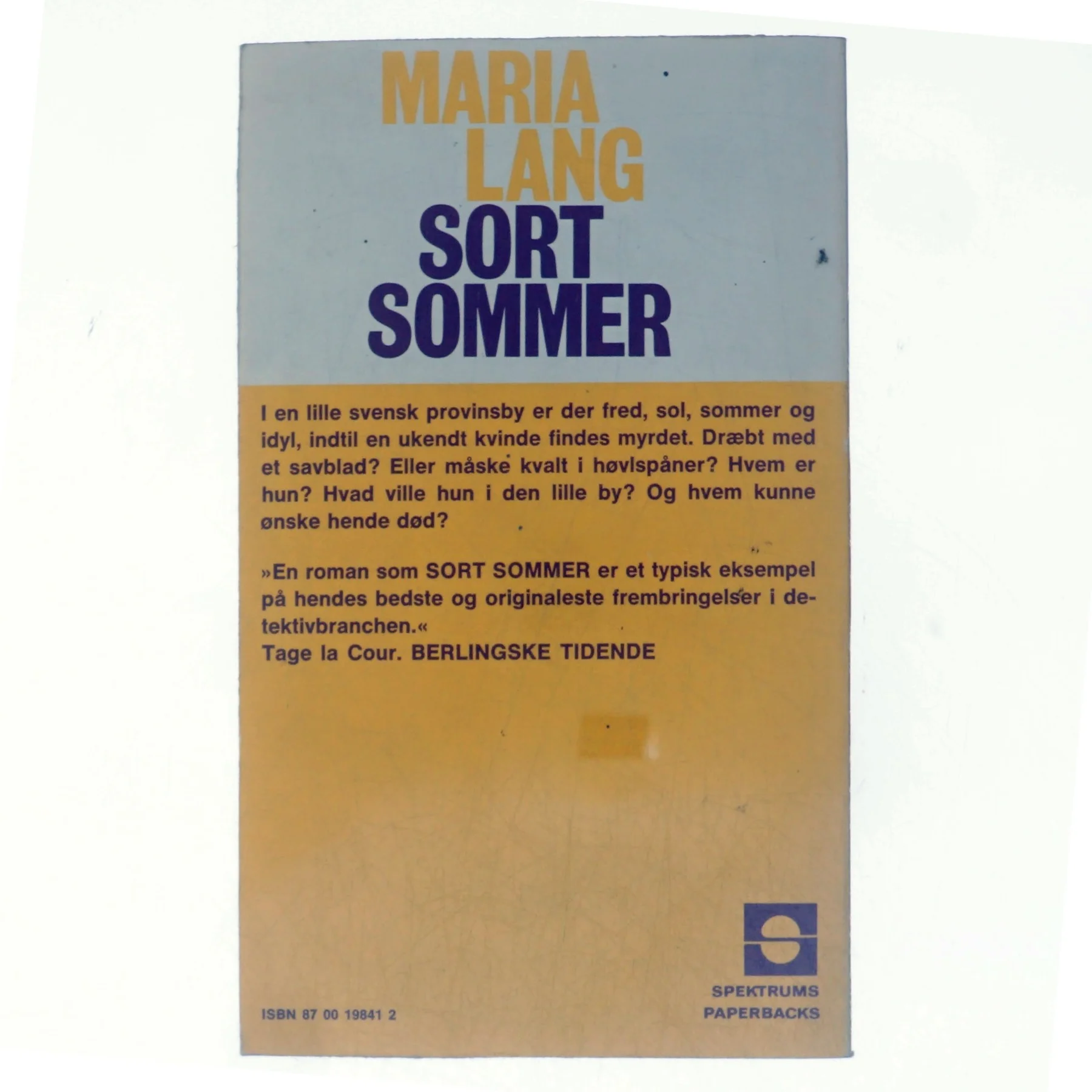 Sort sommer af Maria Lang