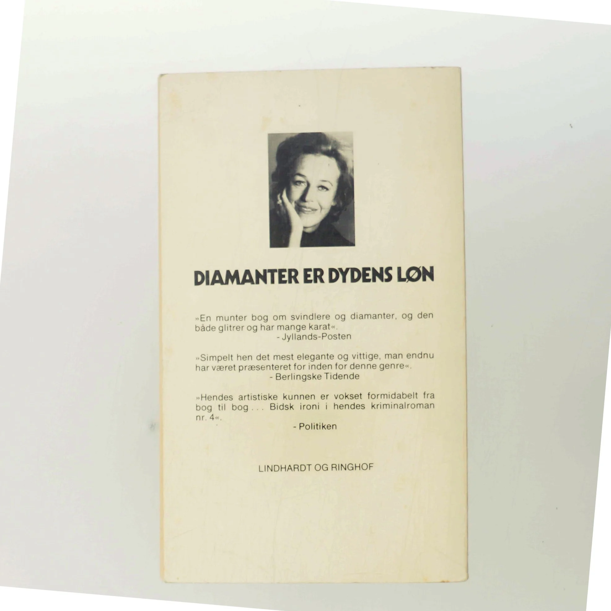 DIAMANTER ER DYDENS LØN af Helle Stangerup (Bog)