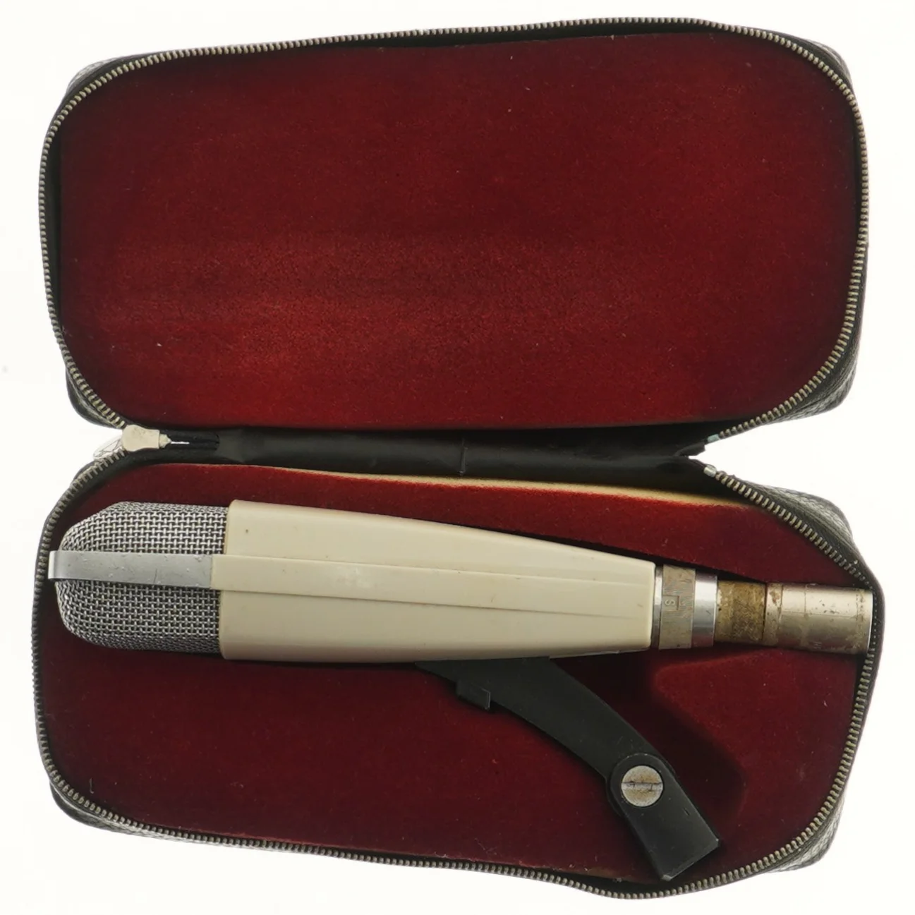 Vintage mikrofon Sennheiser MD421 i originalt etui