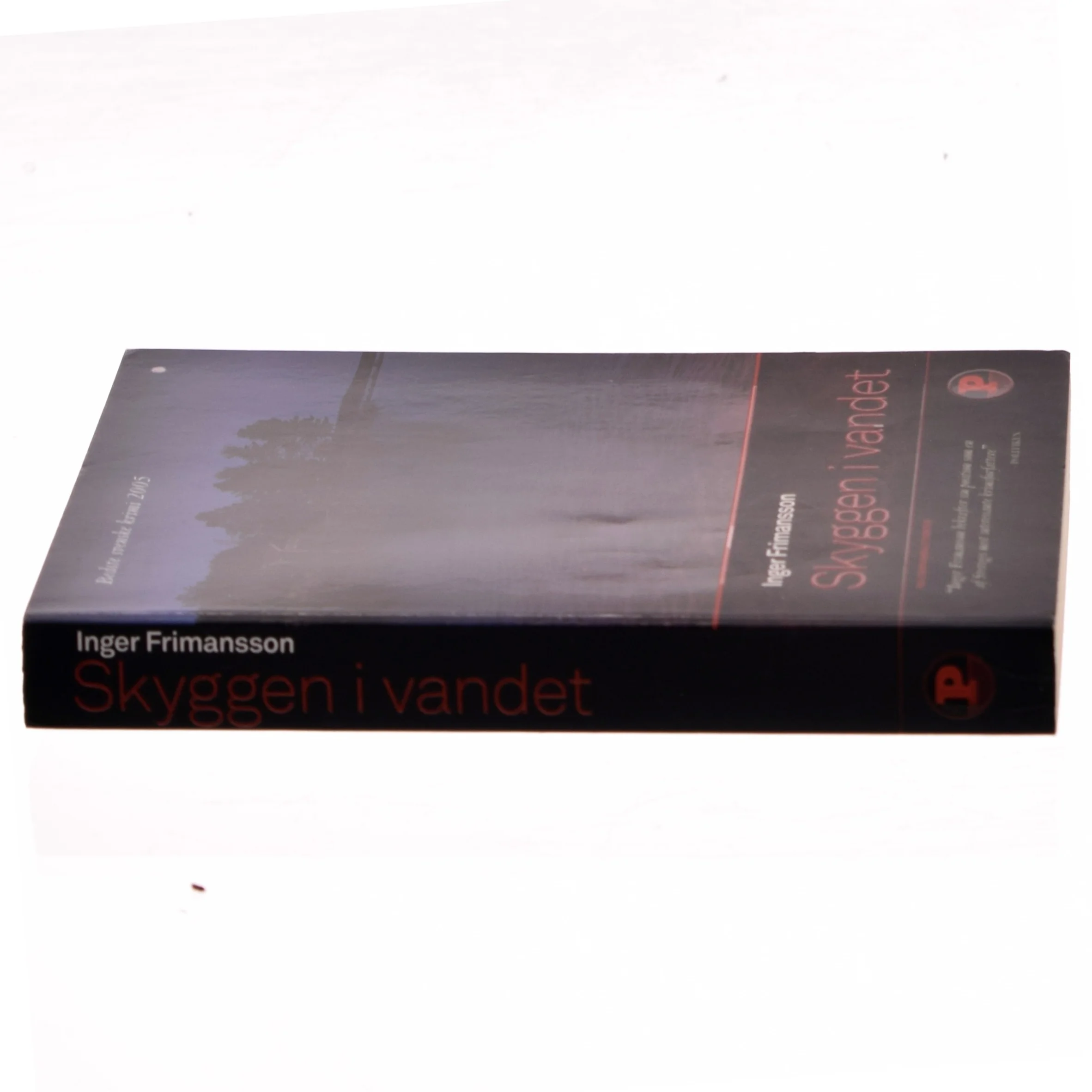 Skyggen i vandet af Inger Frimansson (Bog)