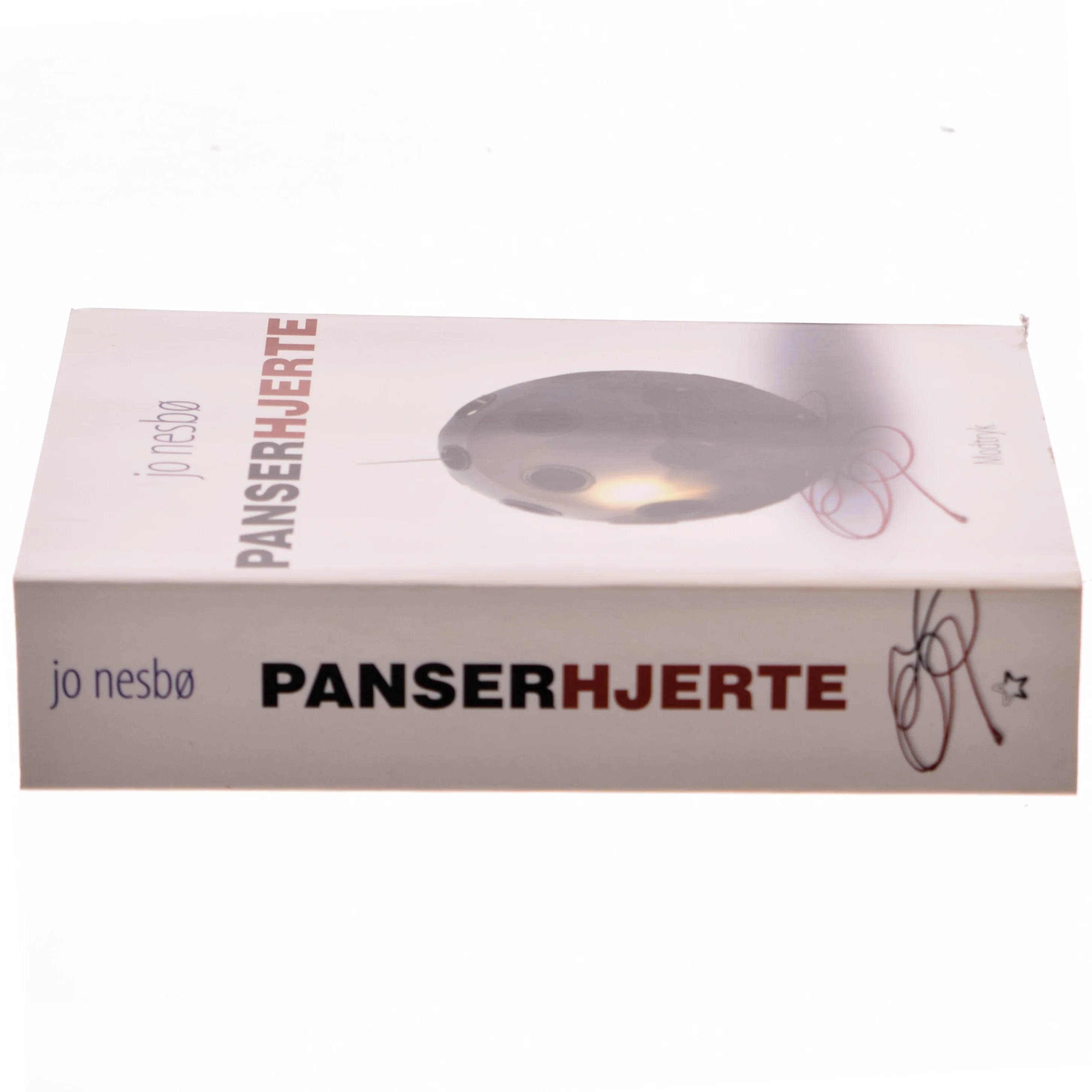 Panserhjerte af Jo Nesbø (Bog)