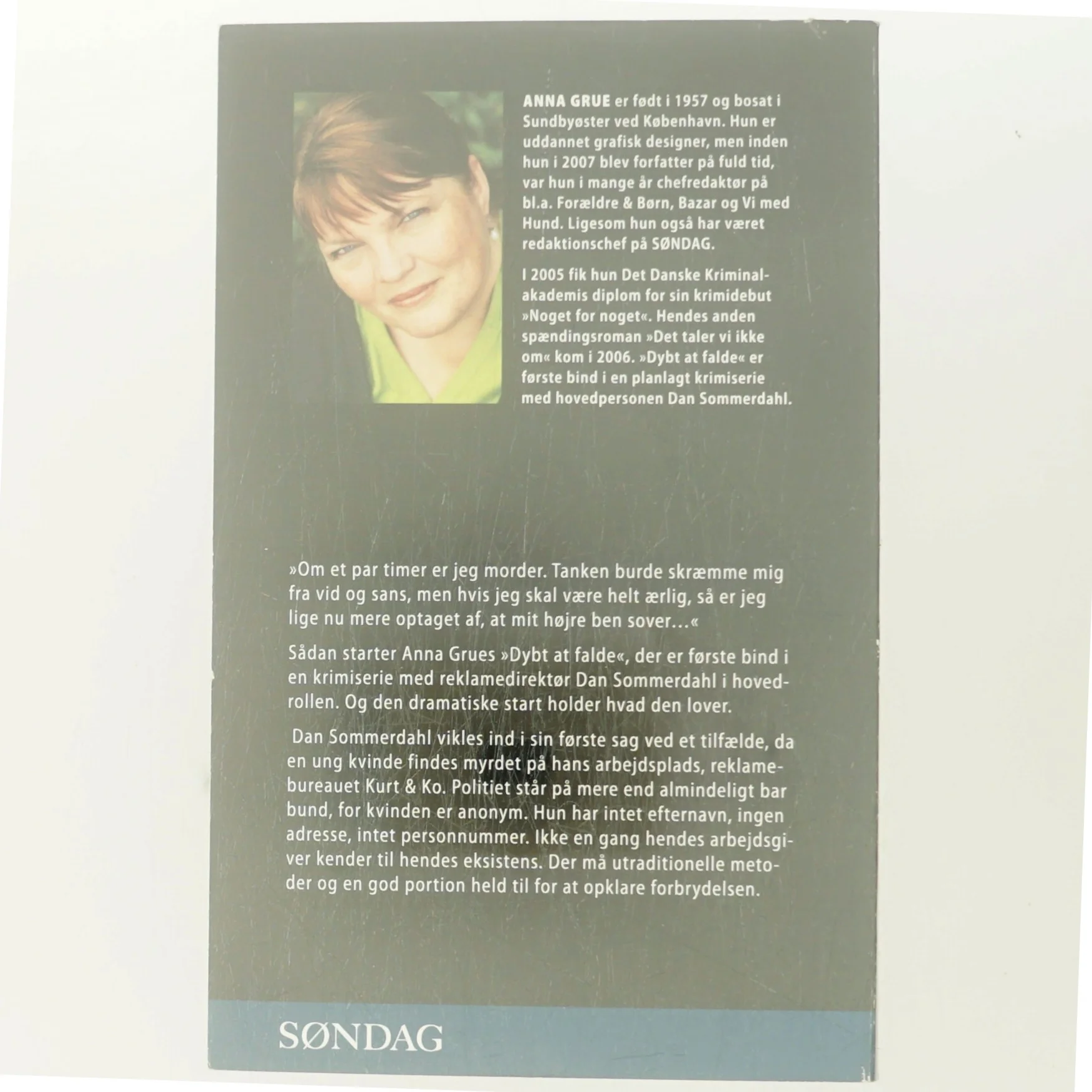 Dybt at falde af Anna Grue (Bog)