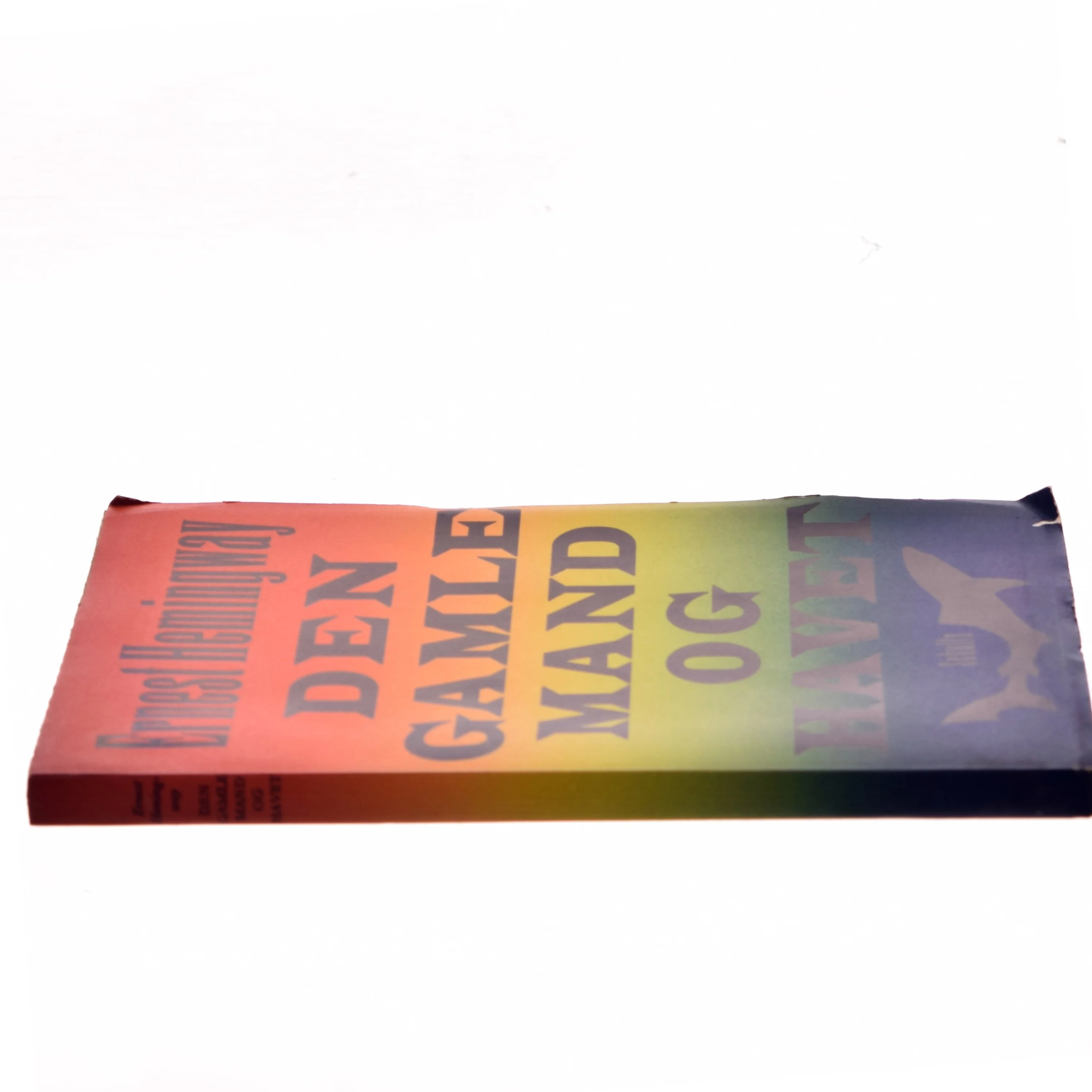 Den Gamle Mand og Havet af Ernest Hemingway (Bog)