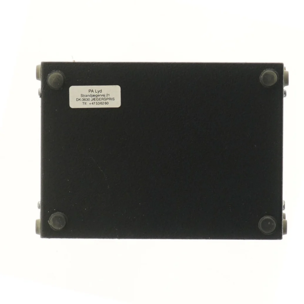 Quad DI-boks SC 8404 fra AKG for keyboard til mikser forbindelse