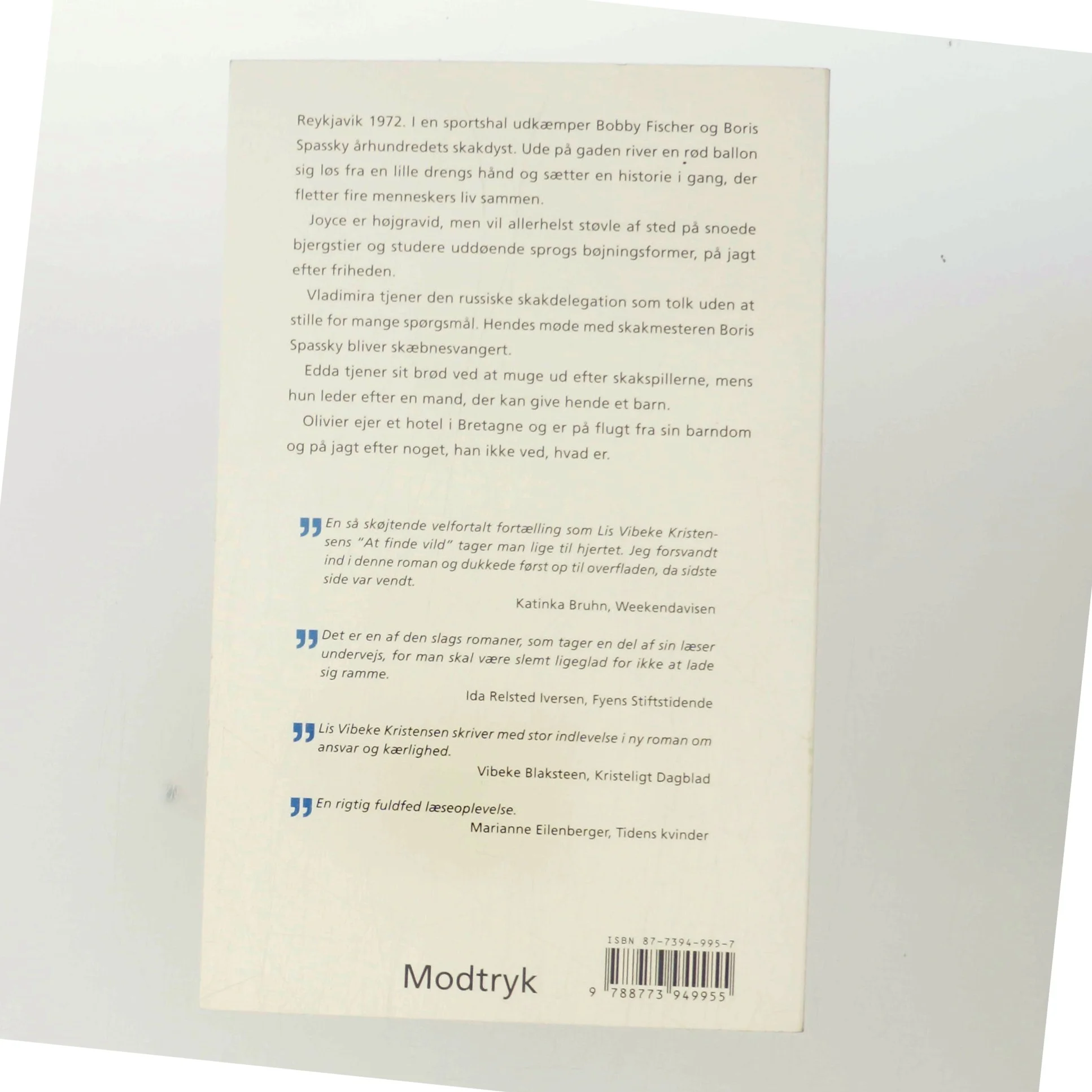 At finde vild af Lis Vibeke Kristensen (f. 1943) (Bog)