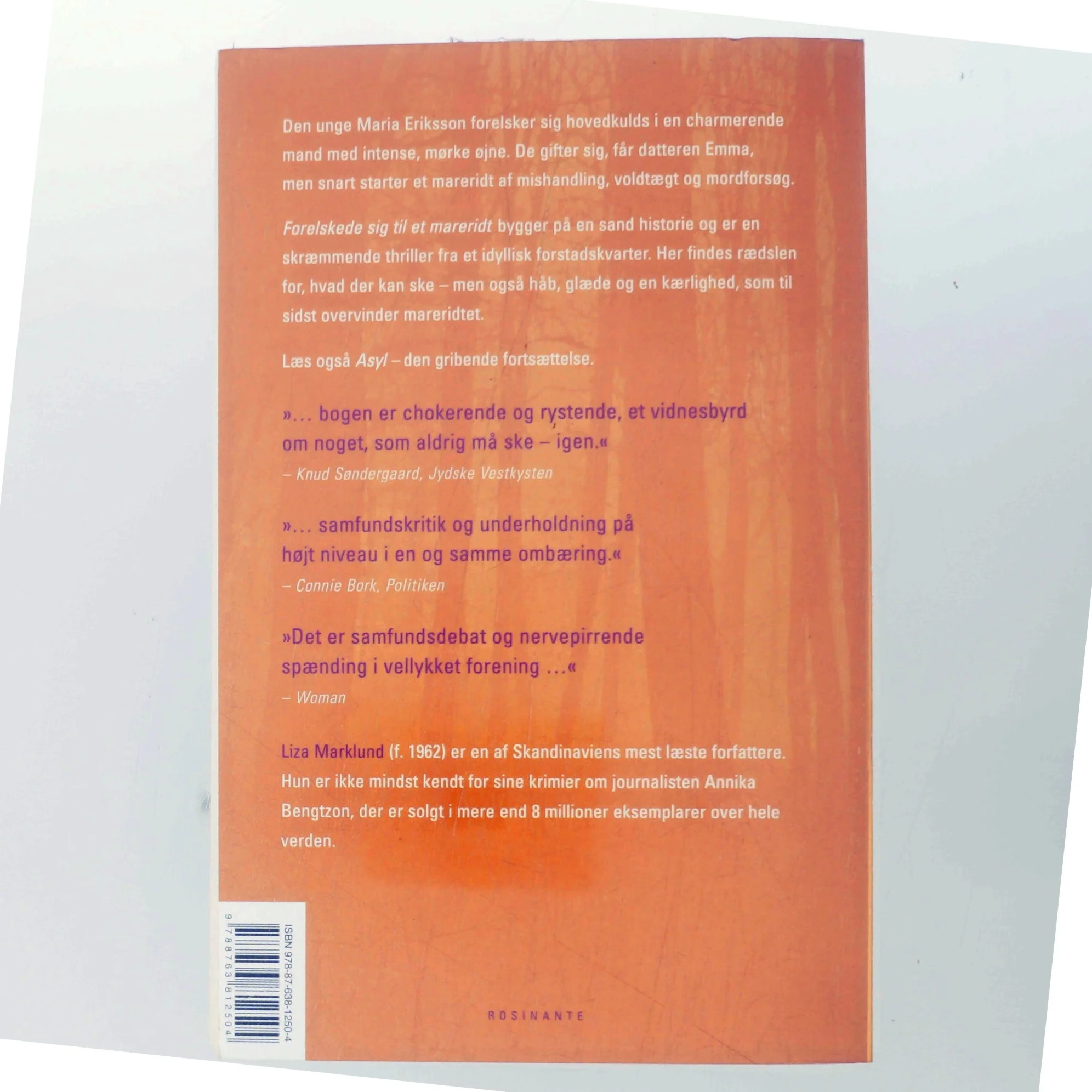 Forelskede sig til et mareridt af Liza Marklund (Bog)