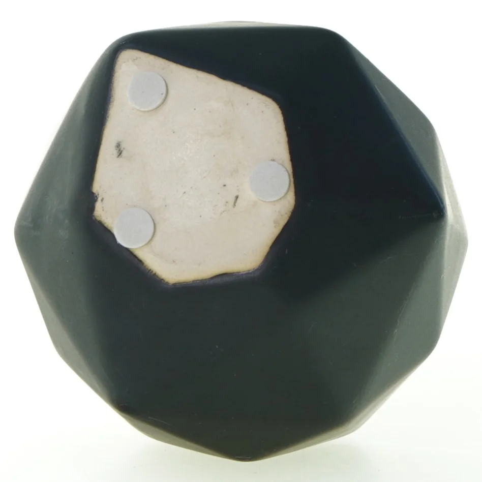 Vase (str. 12 x10 cm)