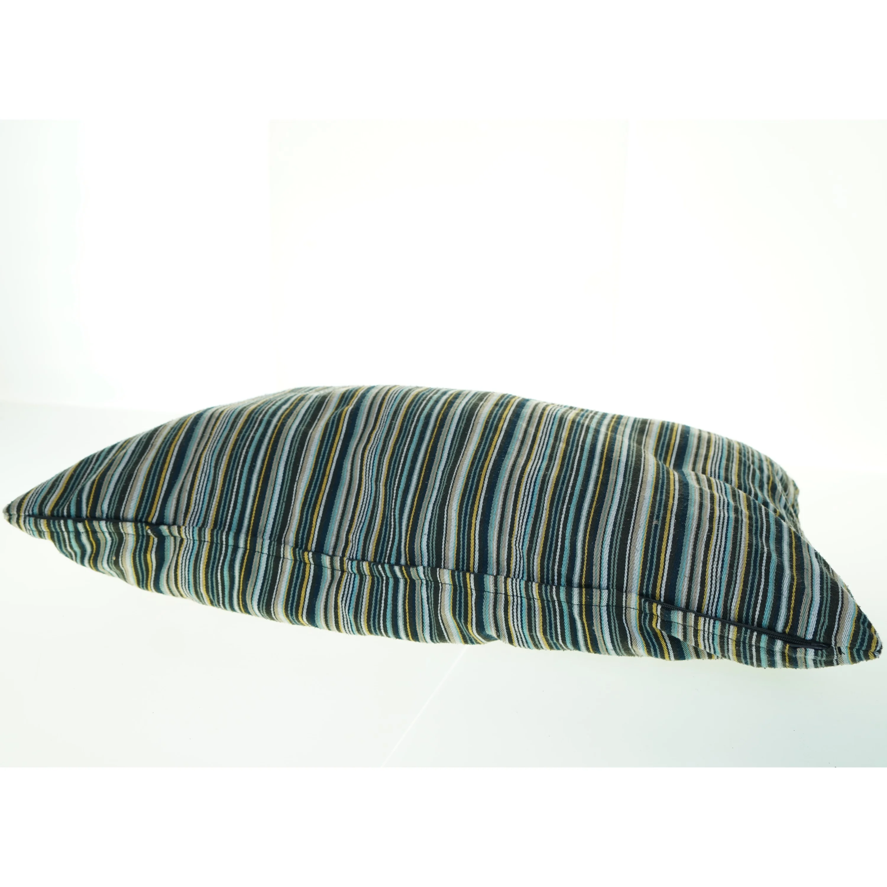 Stribet pude (str. 60x30 cm)