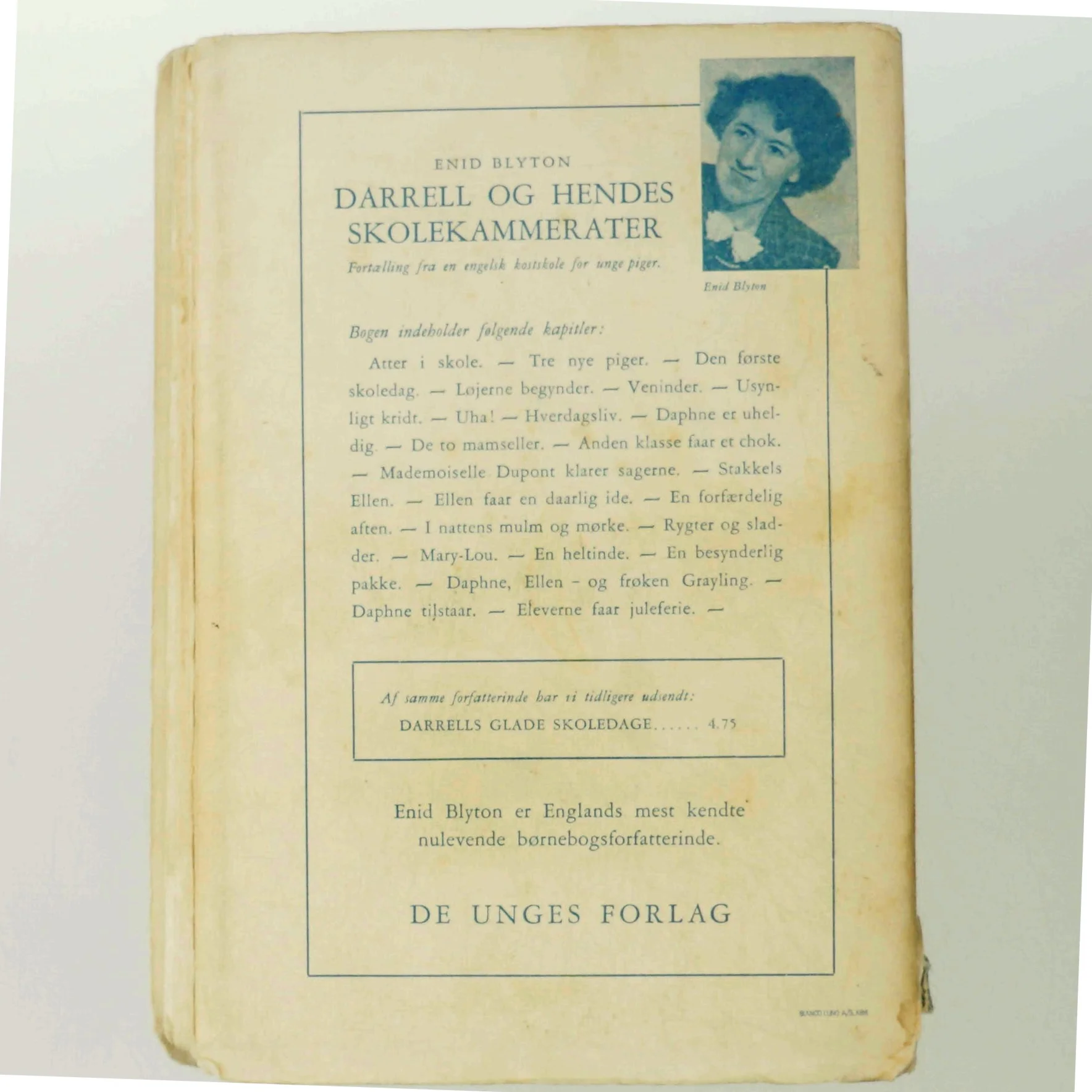 Enid Blyton bog 'Darrell og hendes skolekammerater' fra De Unges Forlag