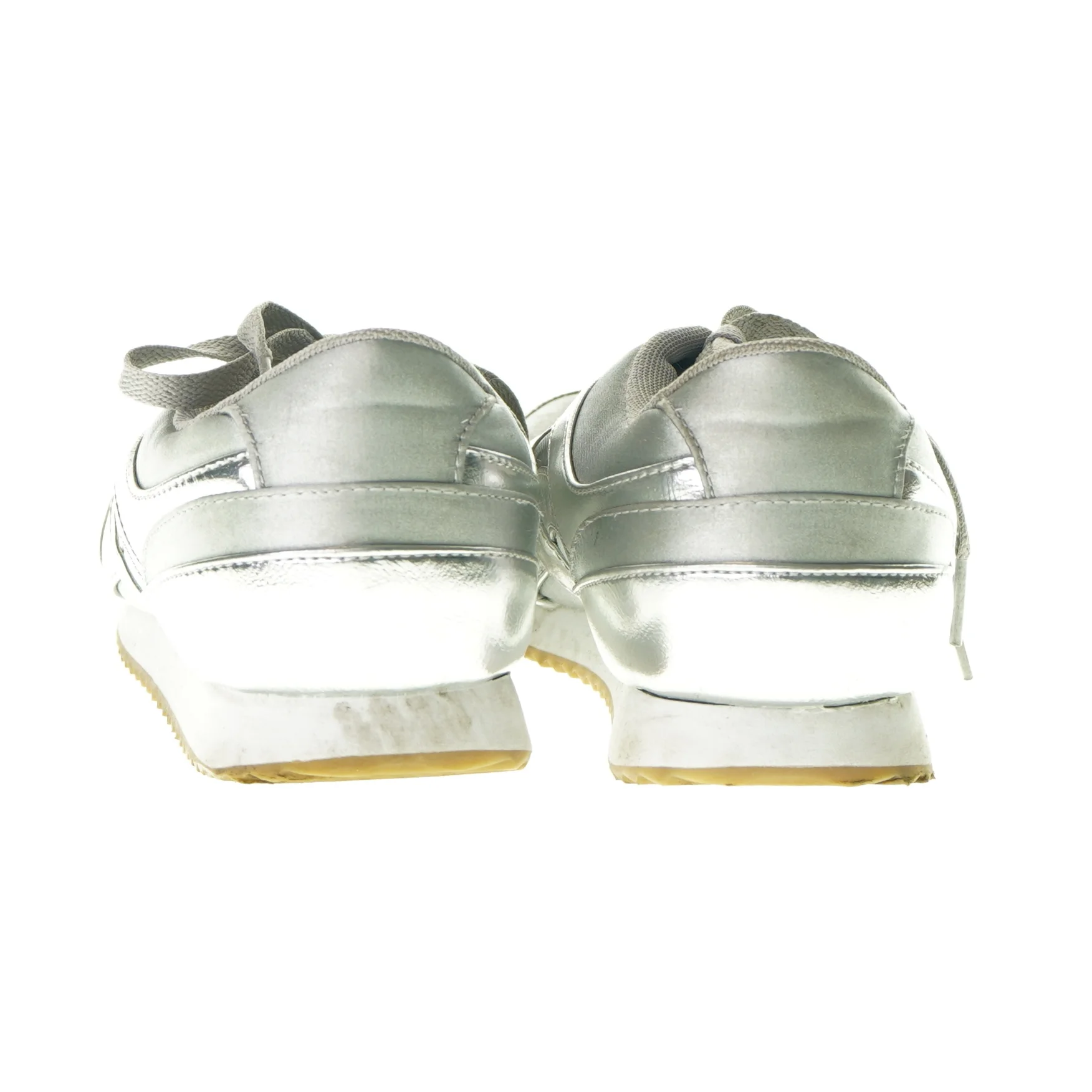 Sneakers fra H&M (str. 40)