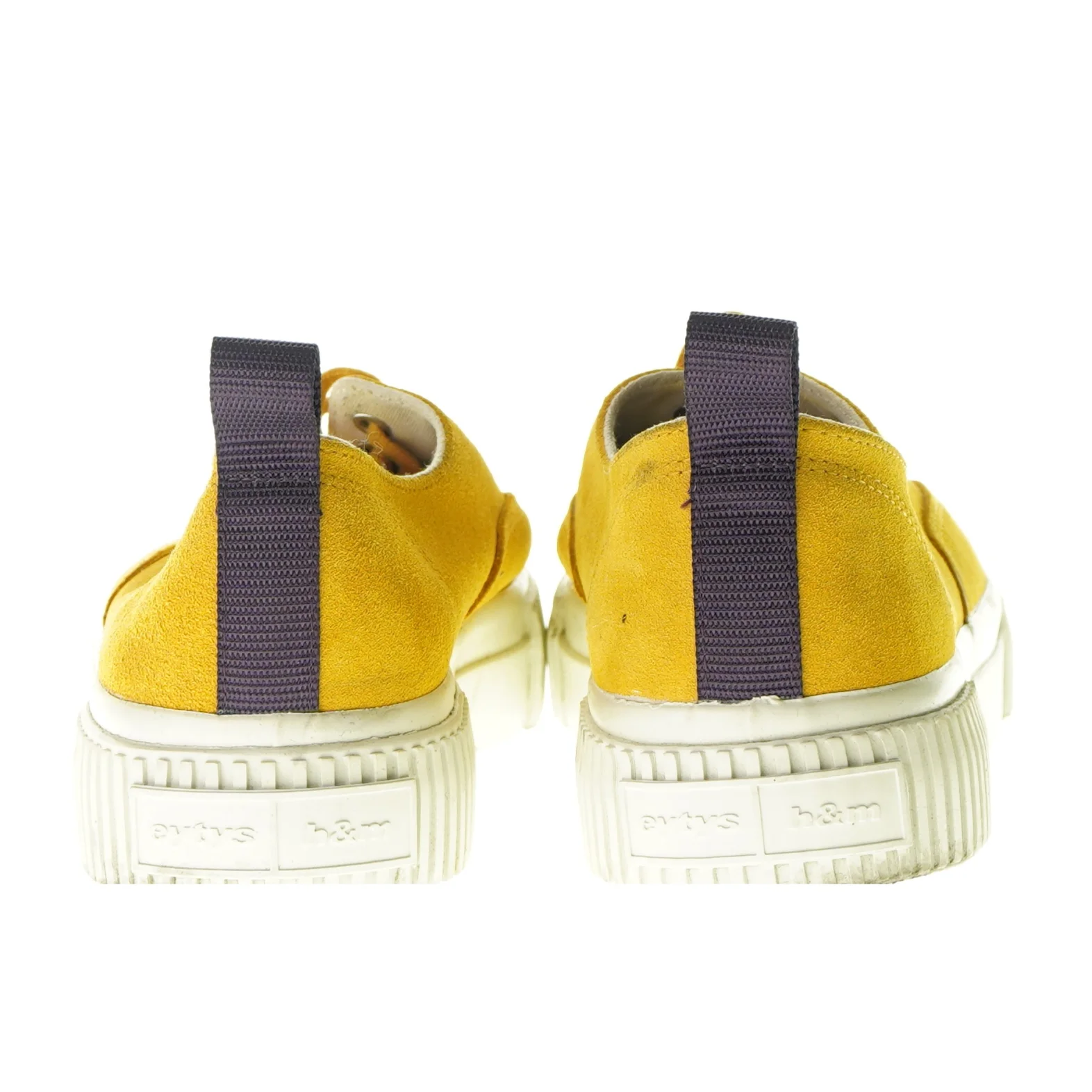 Sneakers fra H&M (str. 39)