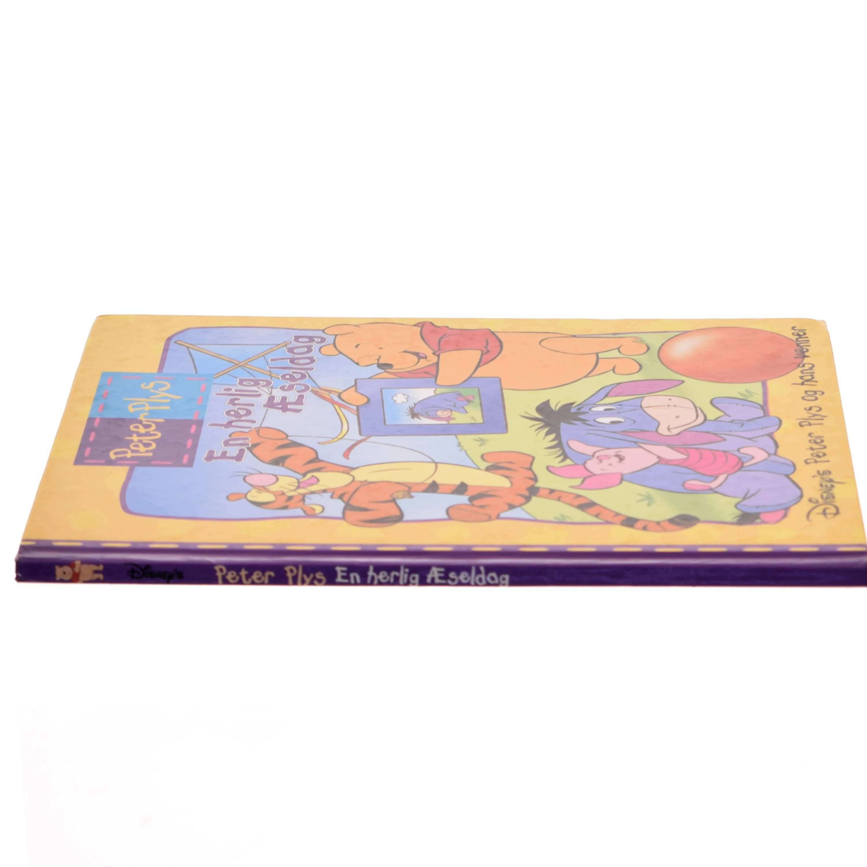 Peter Plys børnebog fra Disney