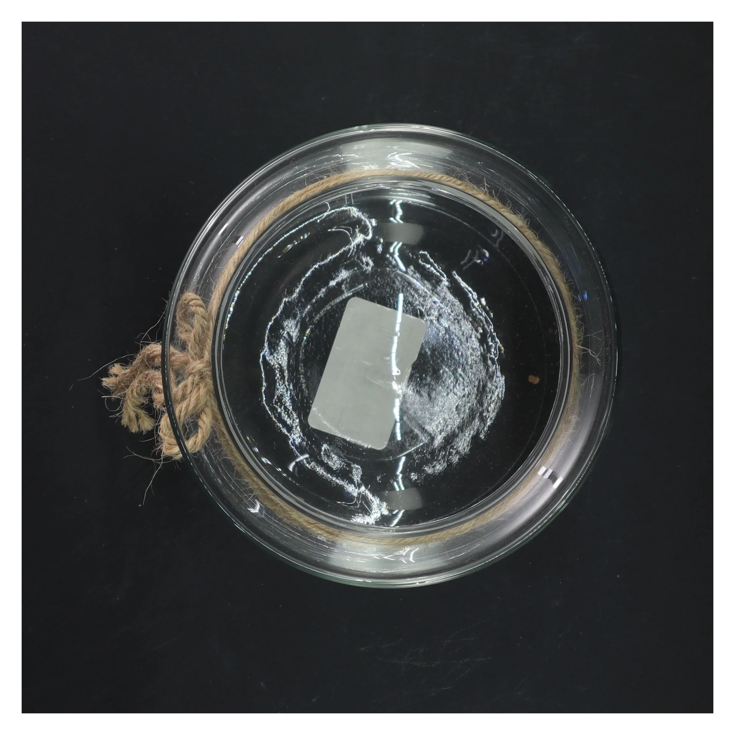 Glasvase med snor (str. Ø 14x15 cm)