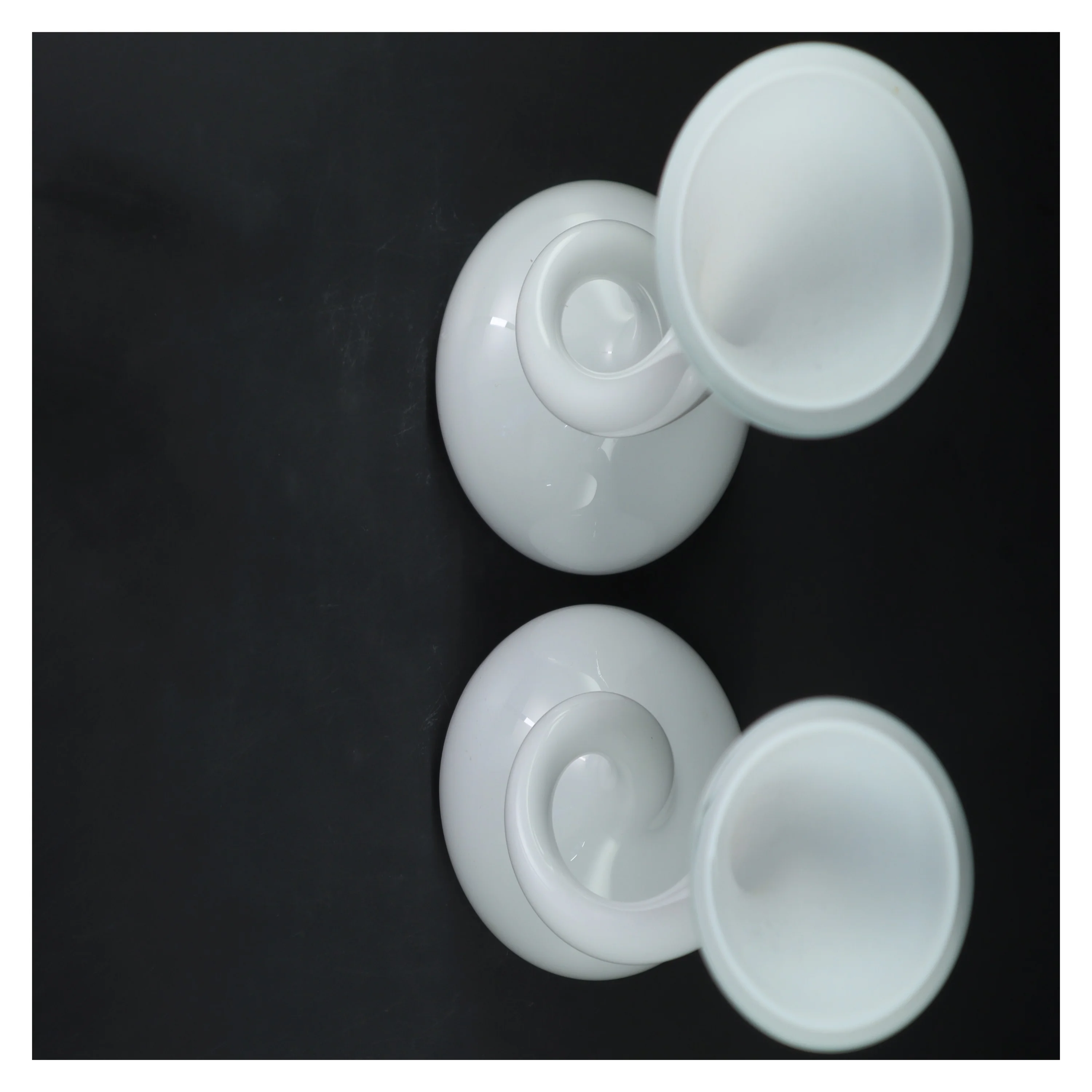 Skulpturelle vaser, 2 styk (str. 2 styk, 40 cm)