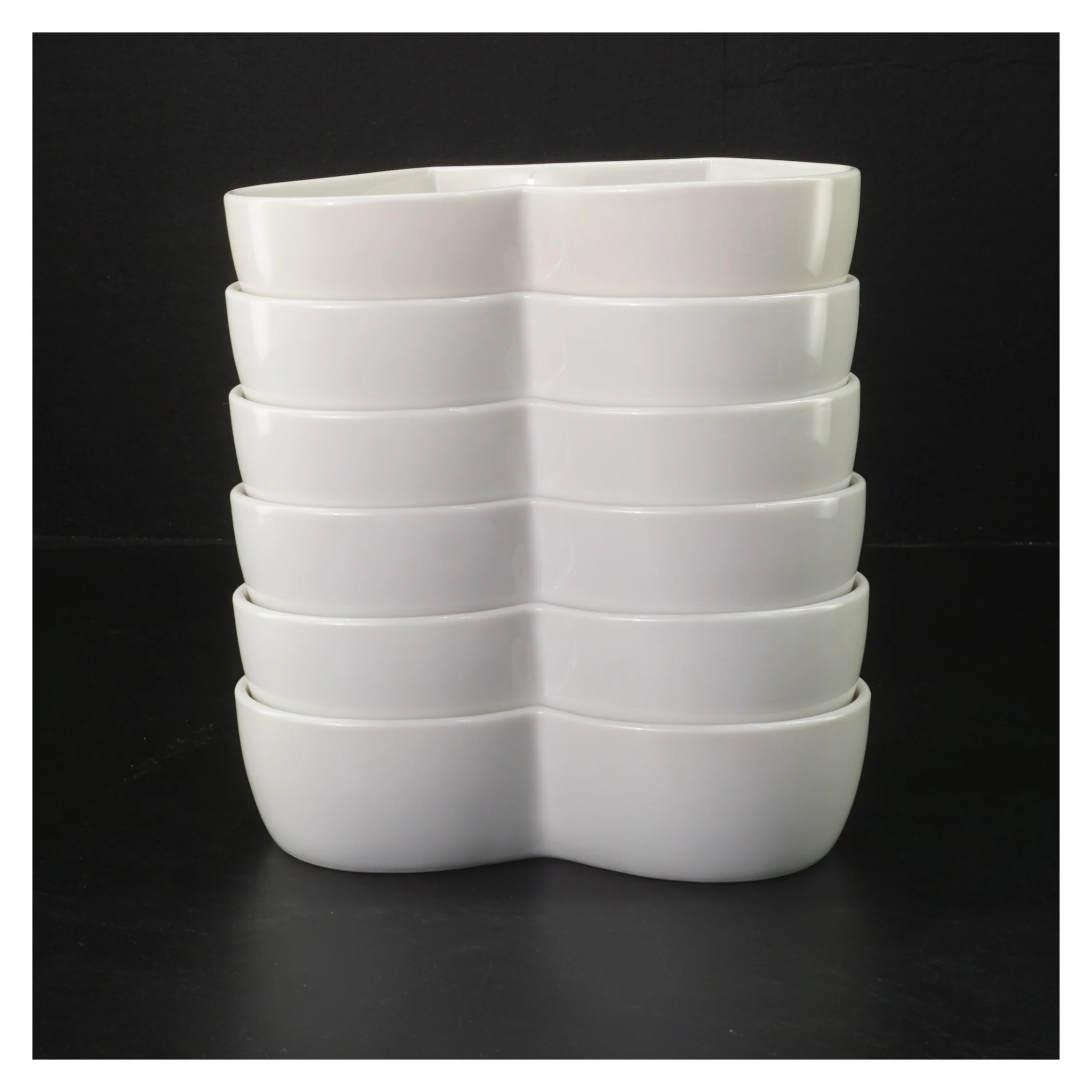 Sæt med porcelænsskåle (str. 6 styk, 16x12x4 cm)