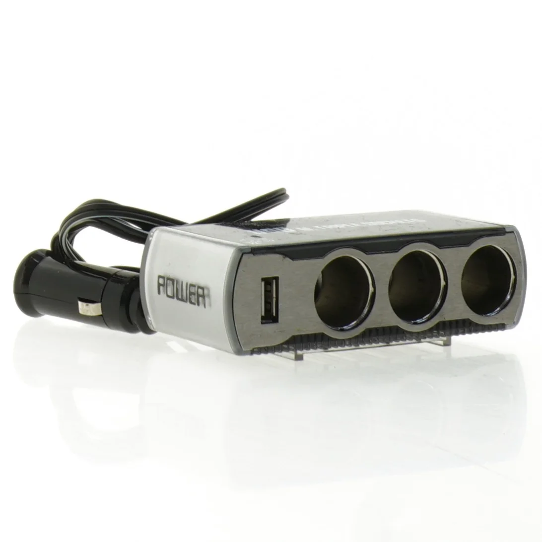Bil adapter med 3 stik og USB port (str. 11 x 5 x 3,5 cm)