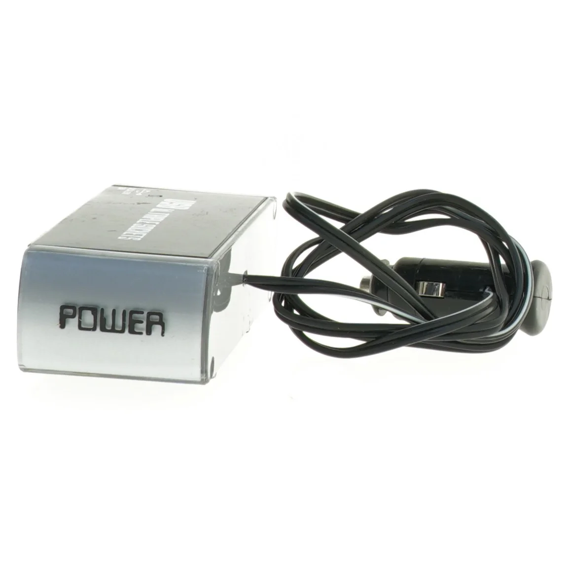 Bil adapter med 3 stik og USB port (str. 11 x 5 x 3,5 cm)