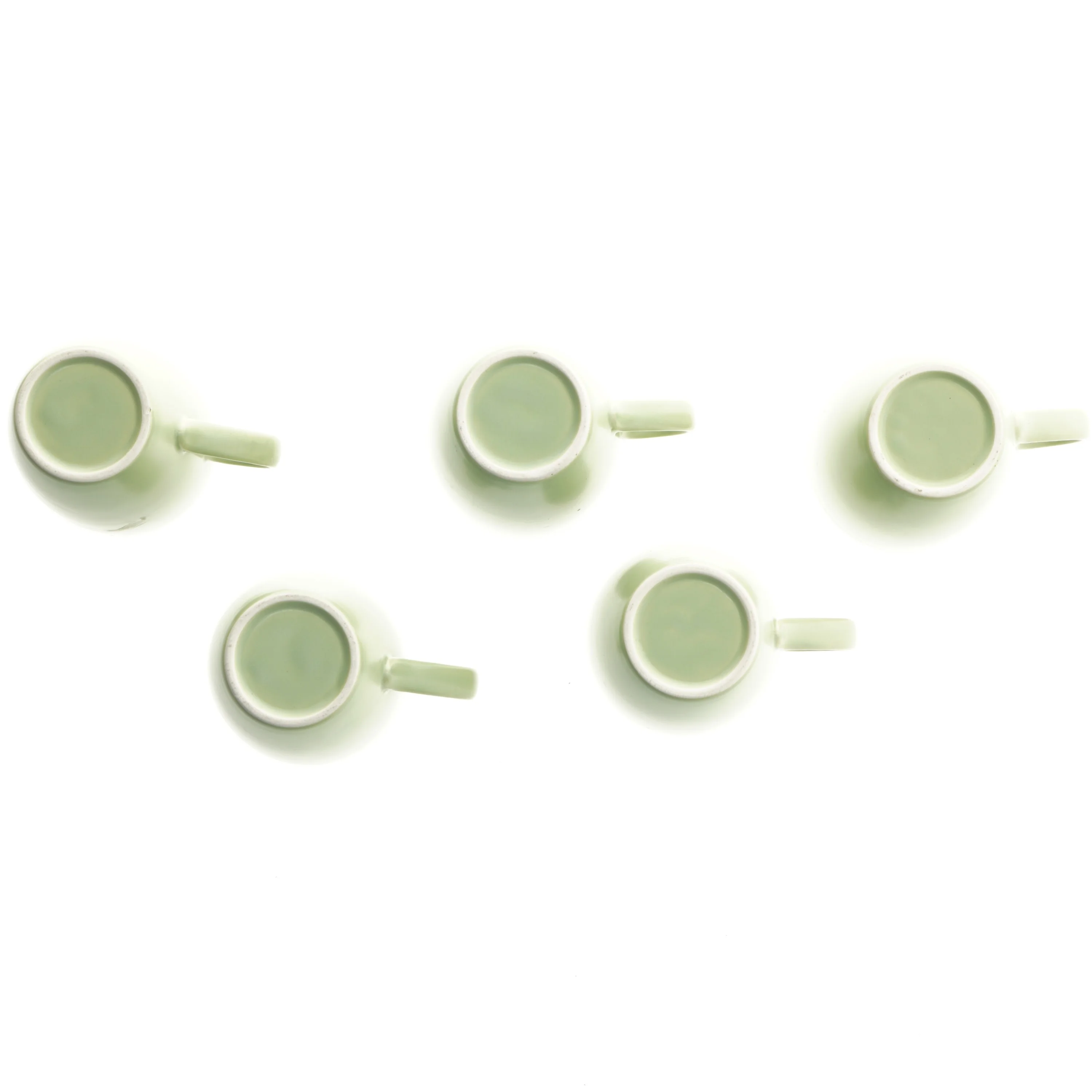 Sæt med 5 lysegrønne krus (str. Ø 8,5x11 cm)