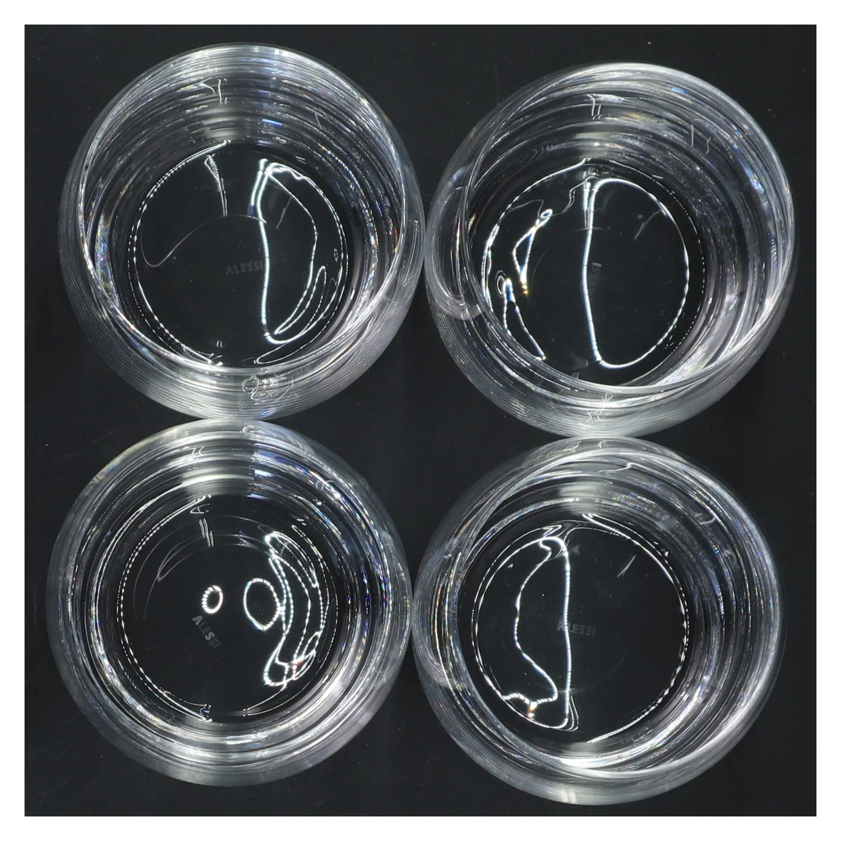 Sæt med 4 drikkeglas fra Vressi (str. Ø 6,5x8 cm)