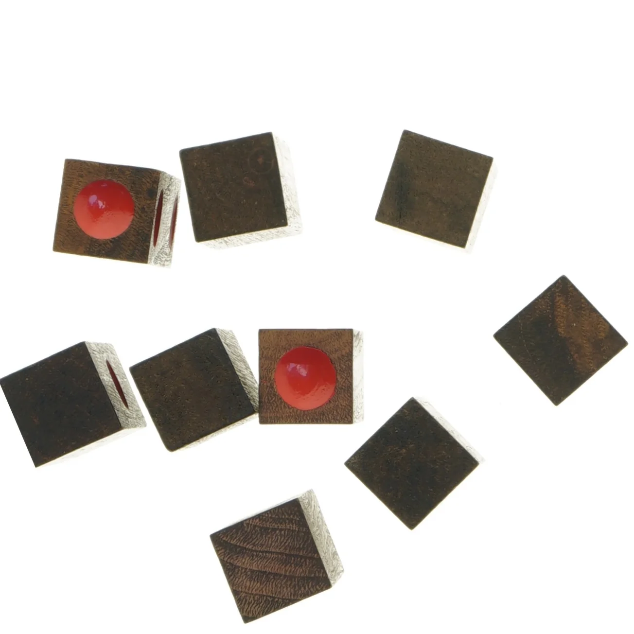 Træklodser med røde prikker (str. 9 stk 7,5x2,5 cm)