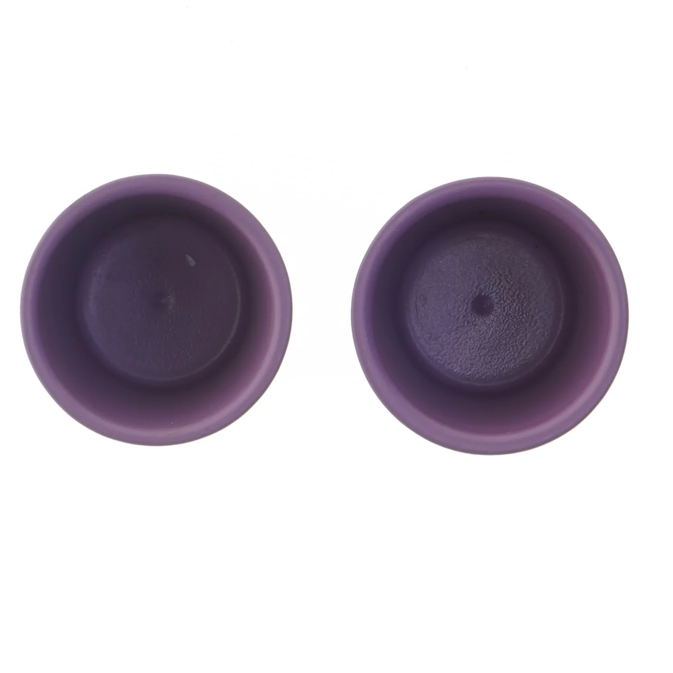 To lilla potteskjuler (str. Ø 7 cm Længde 6 cm)