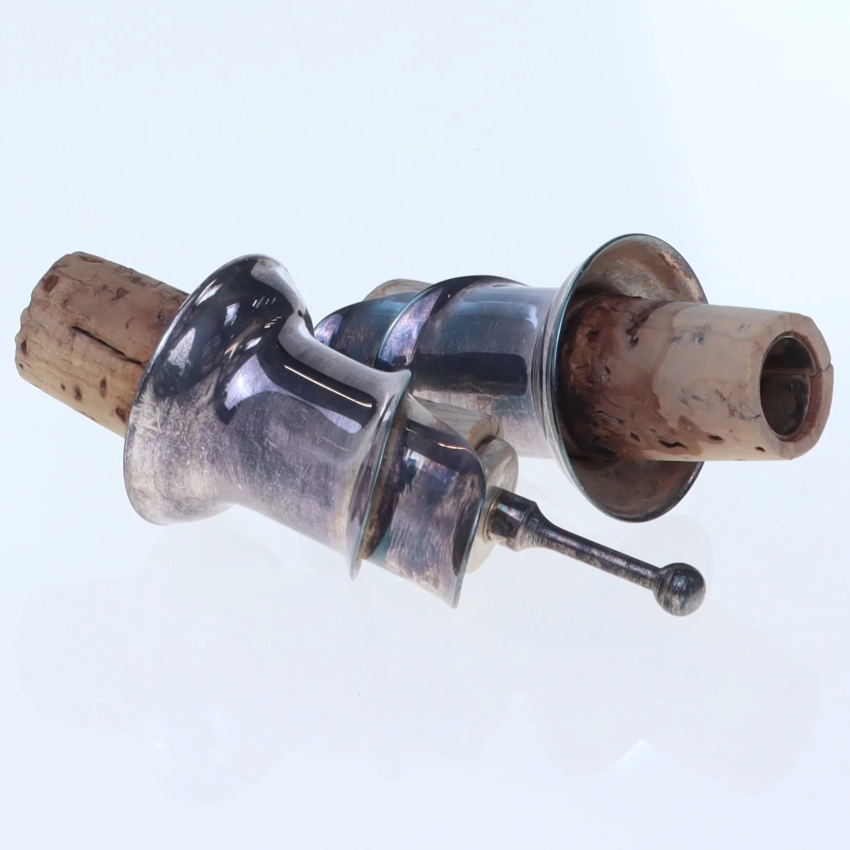Sølvfarvede vinpropper (str. 8,5 cm)
