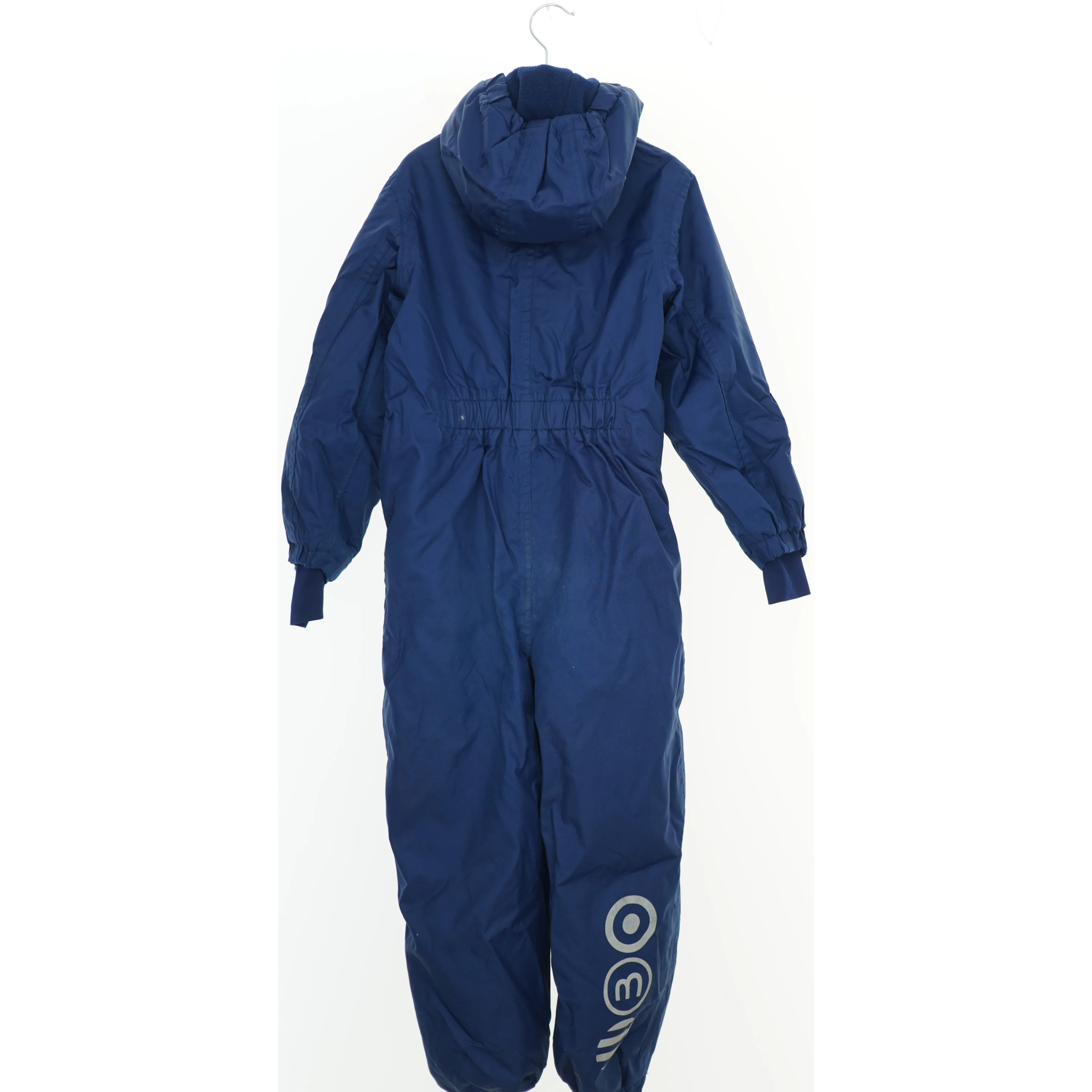 Flyverdragt med hætte fra Minymo (str. 128)