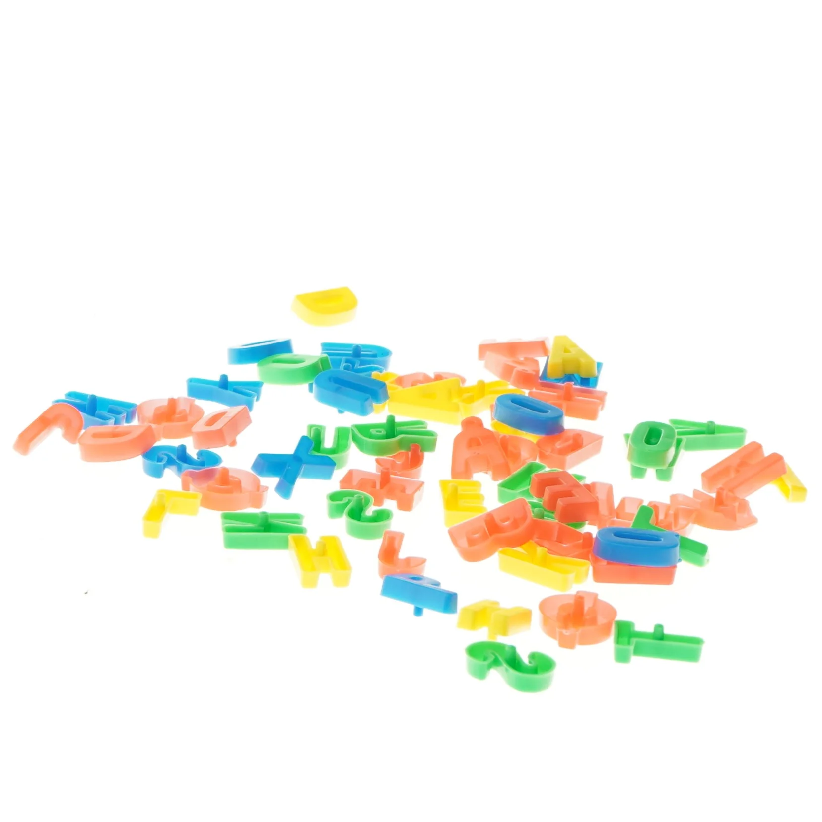 Plastikbogstaver (str. ca. 2 cm)