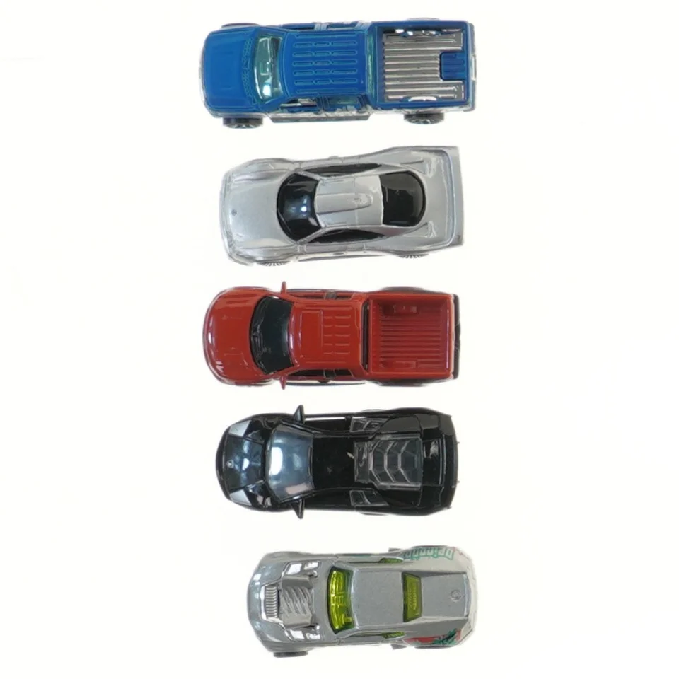 Sæt med fem legetøjsbiler (str. 7,5 cm)