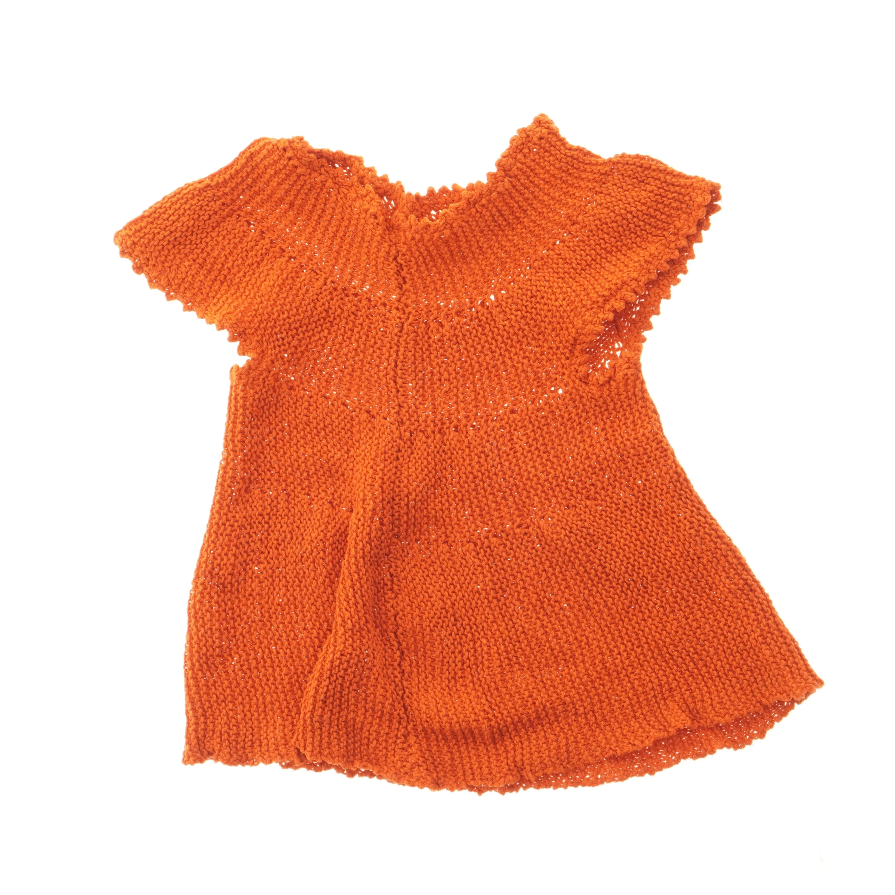 Strikket t-shirt (str. Bryst, 22 cm. længde, 36 cm)