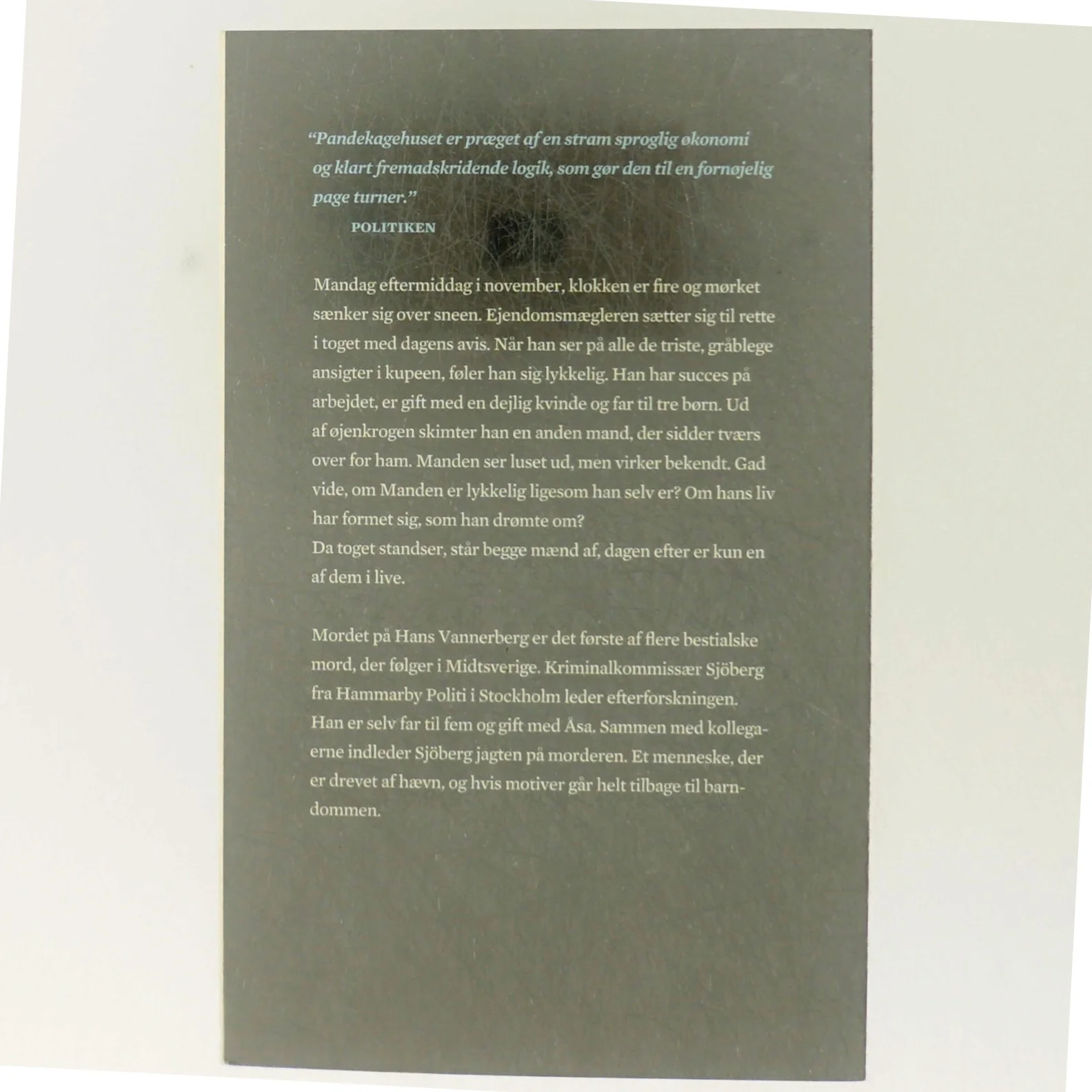 Pandekagehuset af Carin Gerhardsen fra People'sPress