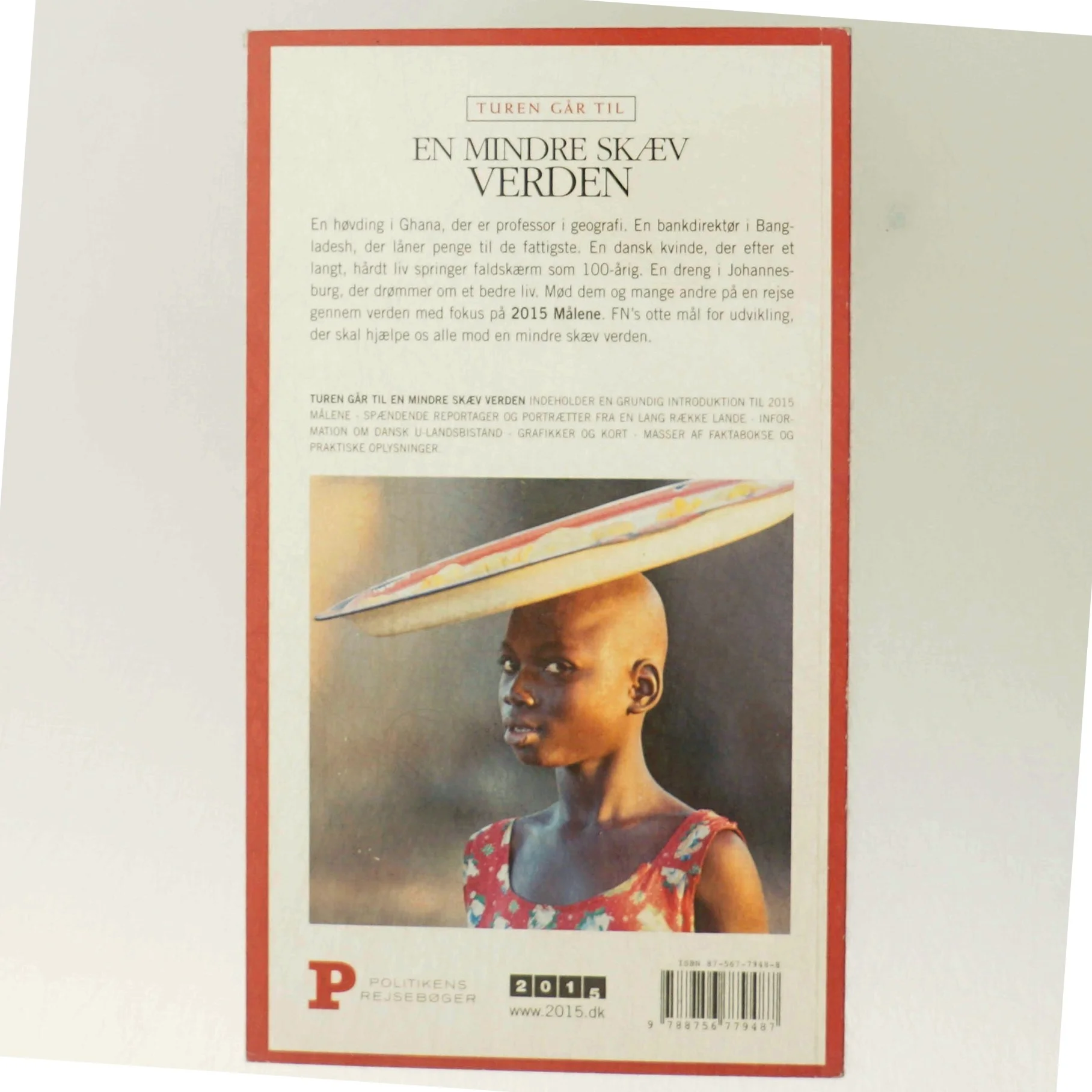 Rejseguide 'Turen går til en mindre skæv verden' fra Politikens Forlag