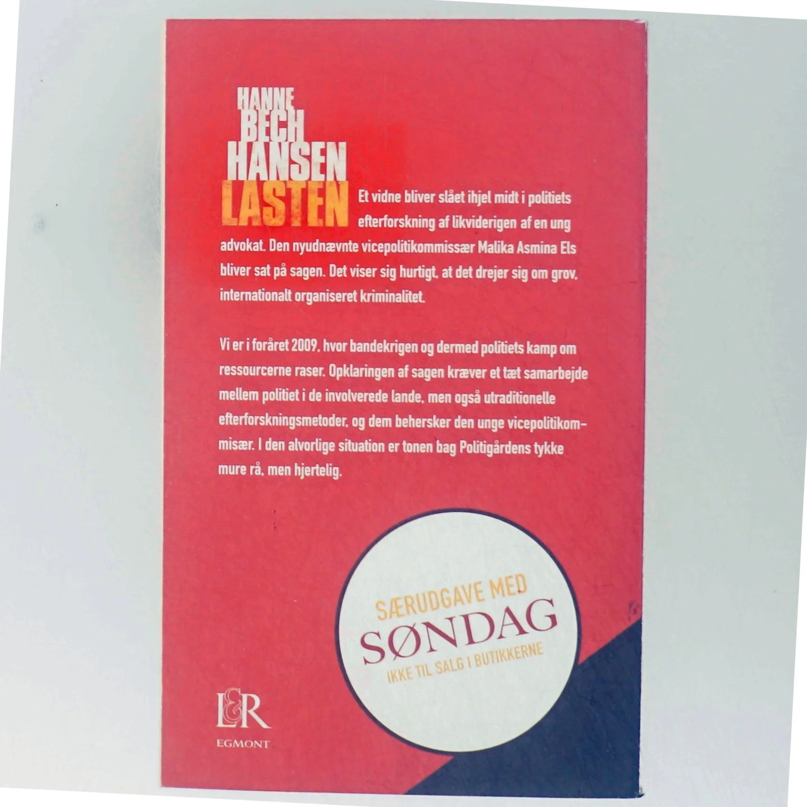 Krimiroman 'Lasten' af Hanne Bech Hansen