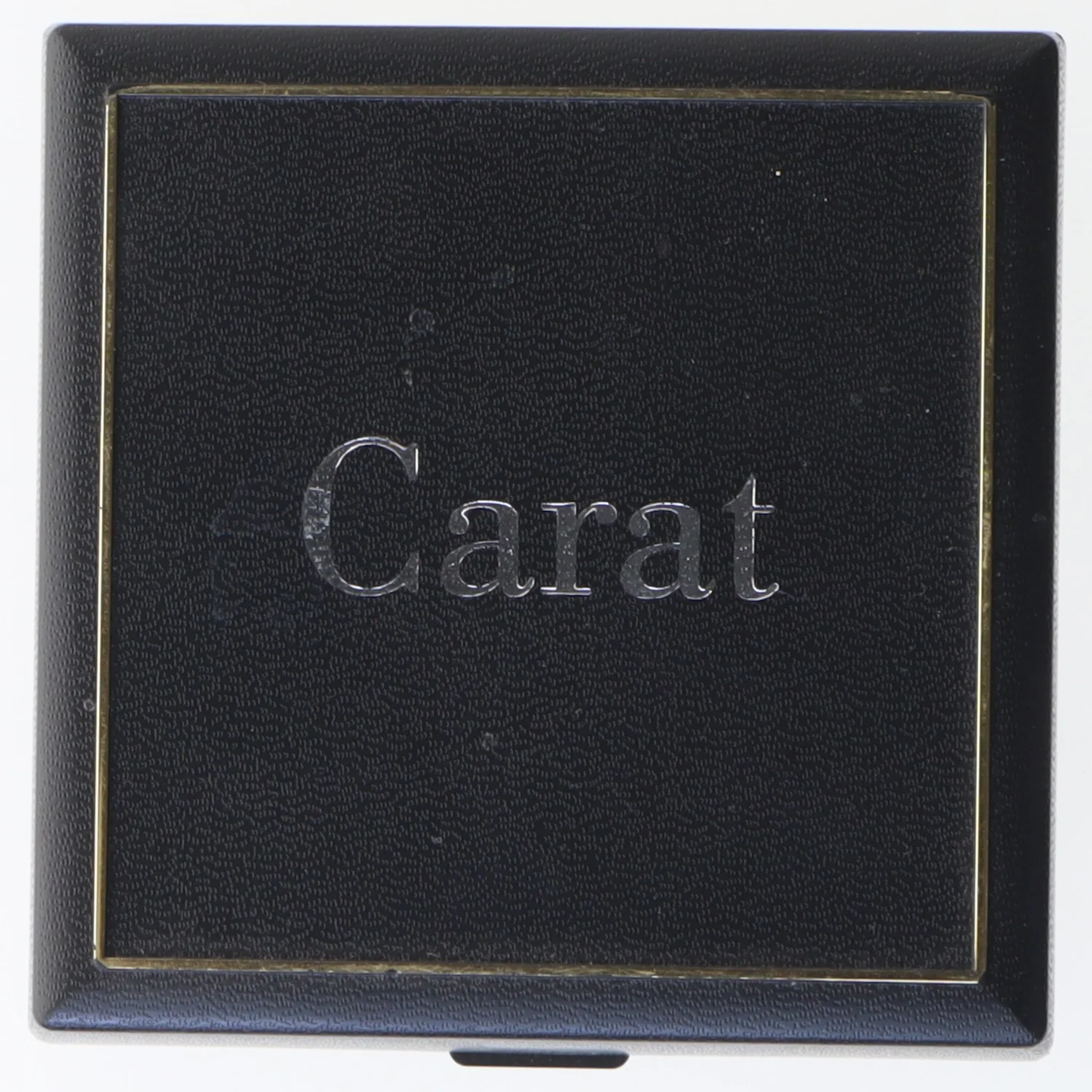 Hjerteformet halskæde med guld vedhæng fra Carat (str. 80 cm)