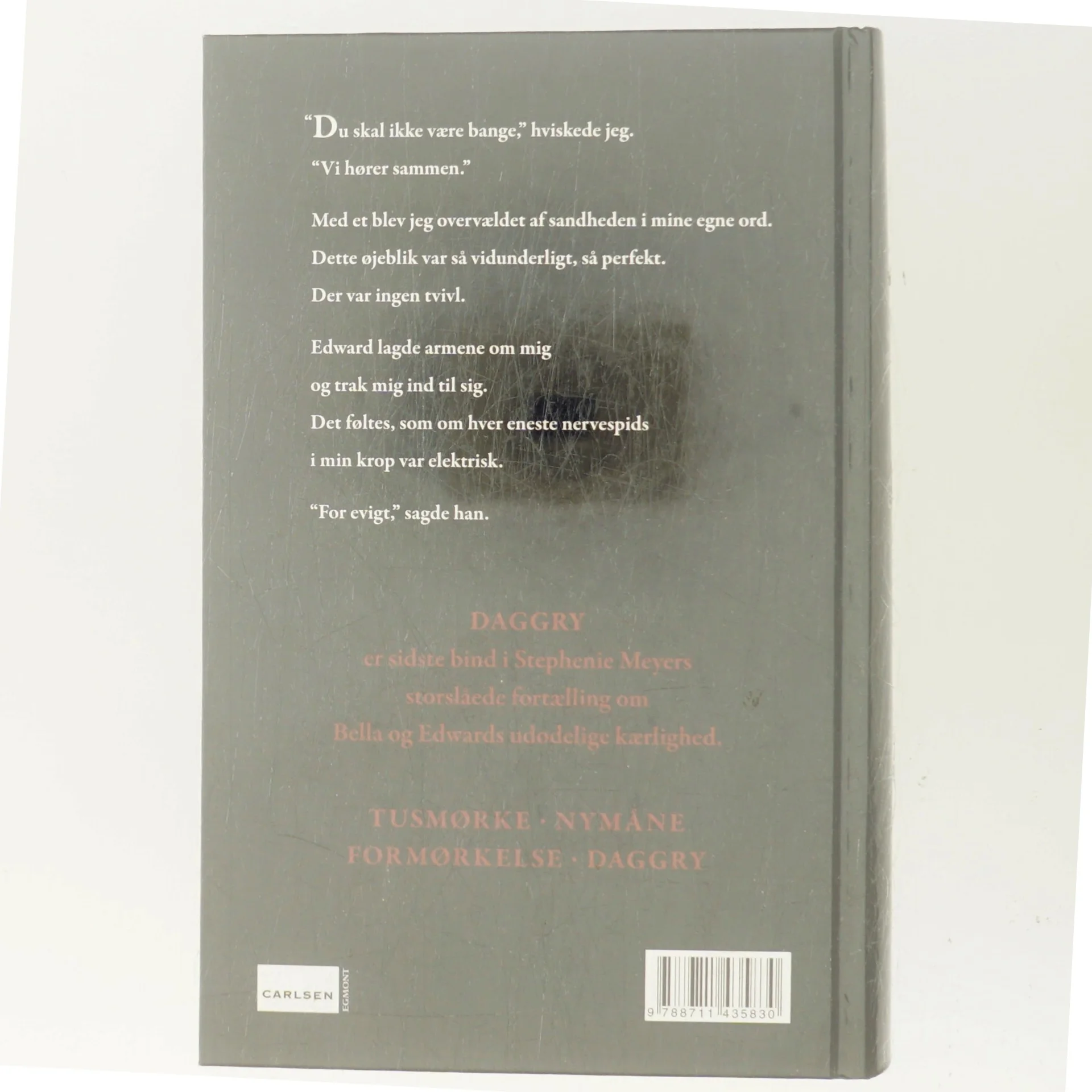 Daggry af Stephenie Meyer (Bog)