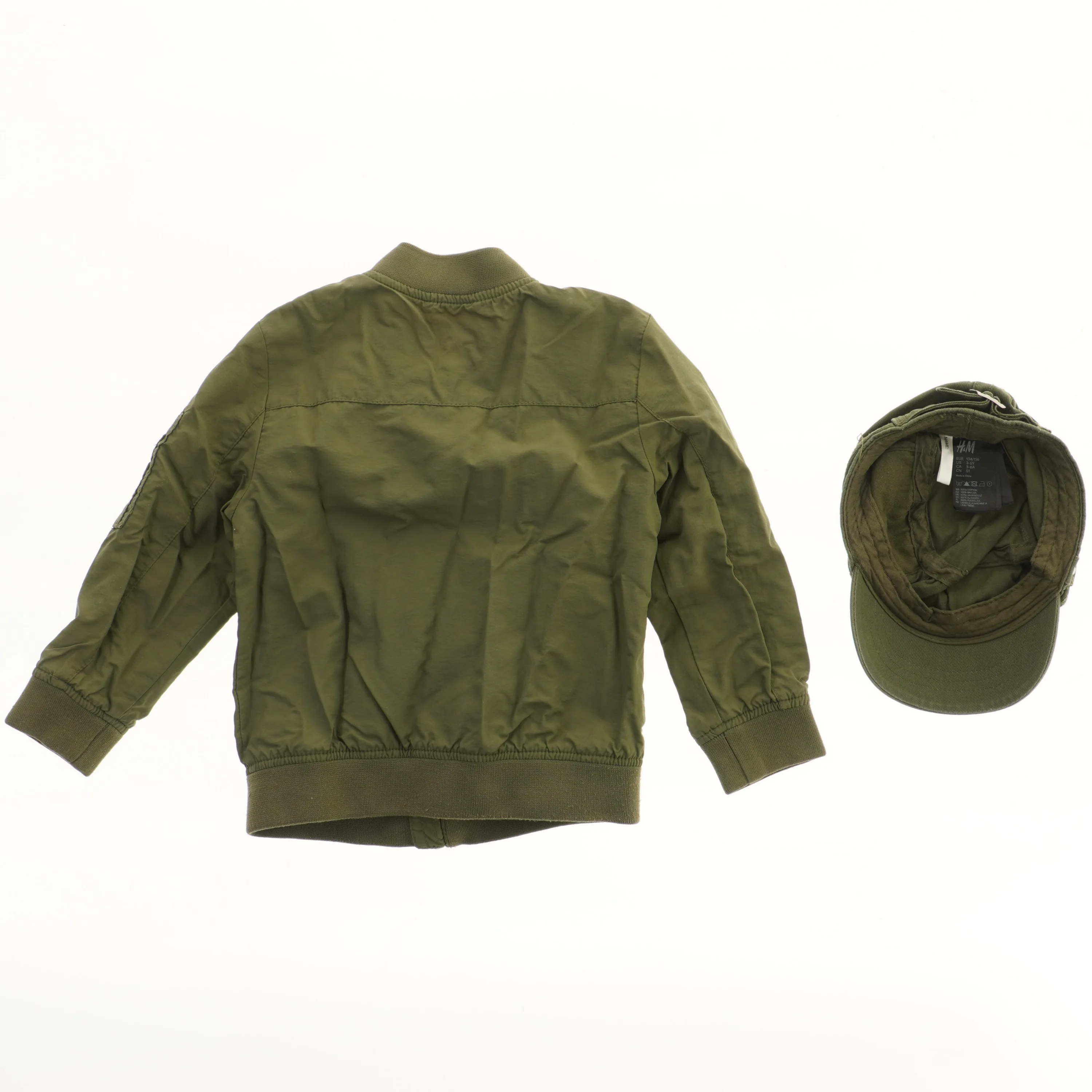 Jakke og kasket fra H&M str. 104