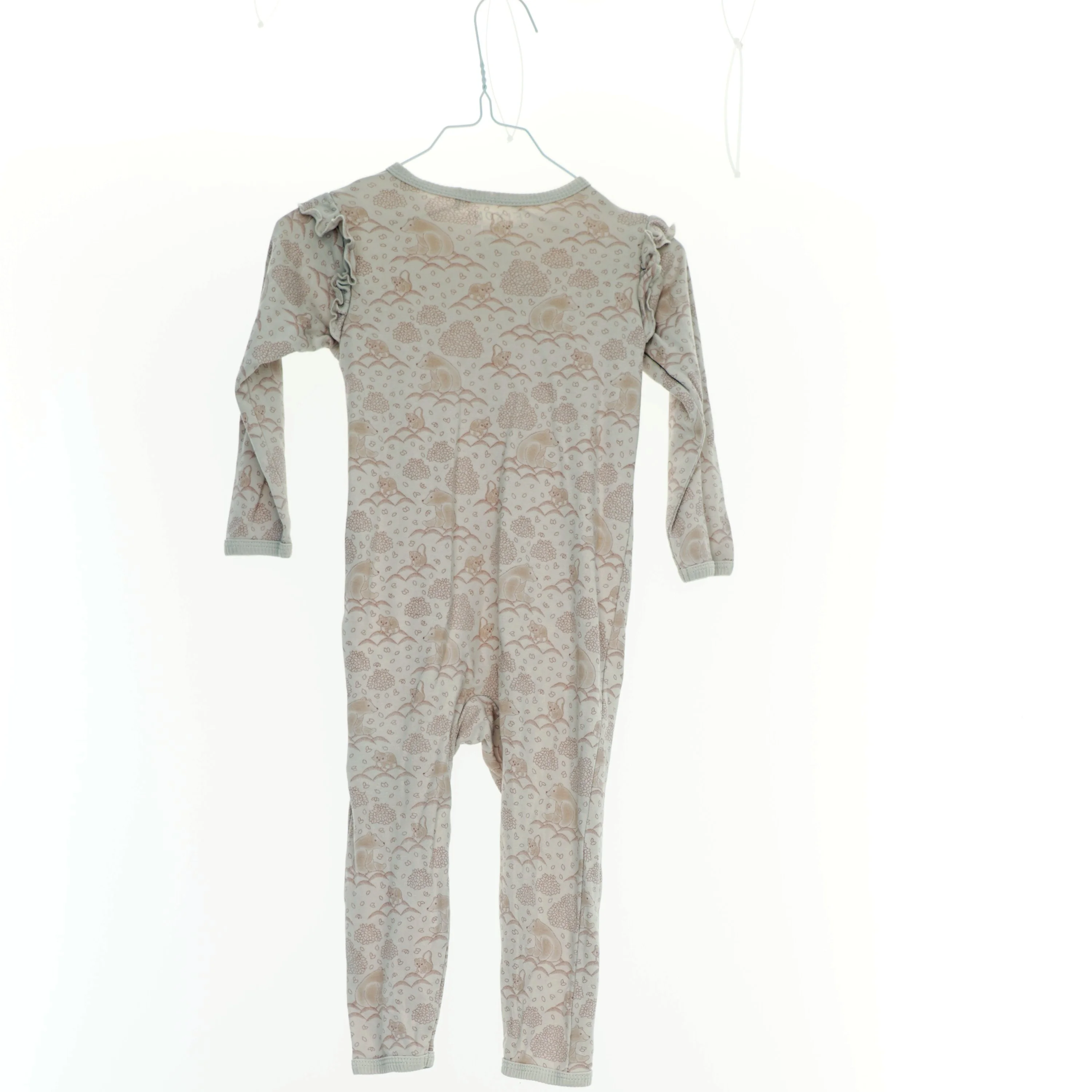 Natdragt / Heldragt med flæser fra Fixoni (str. 86)