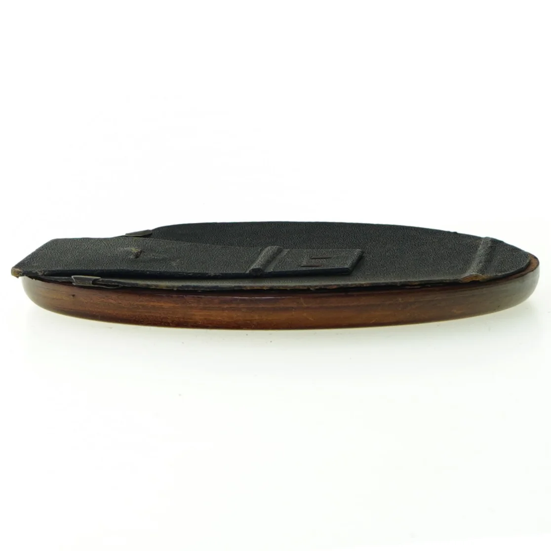 Gammel billedramme i mørkt træ, oval form (16 x 11 cm)