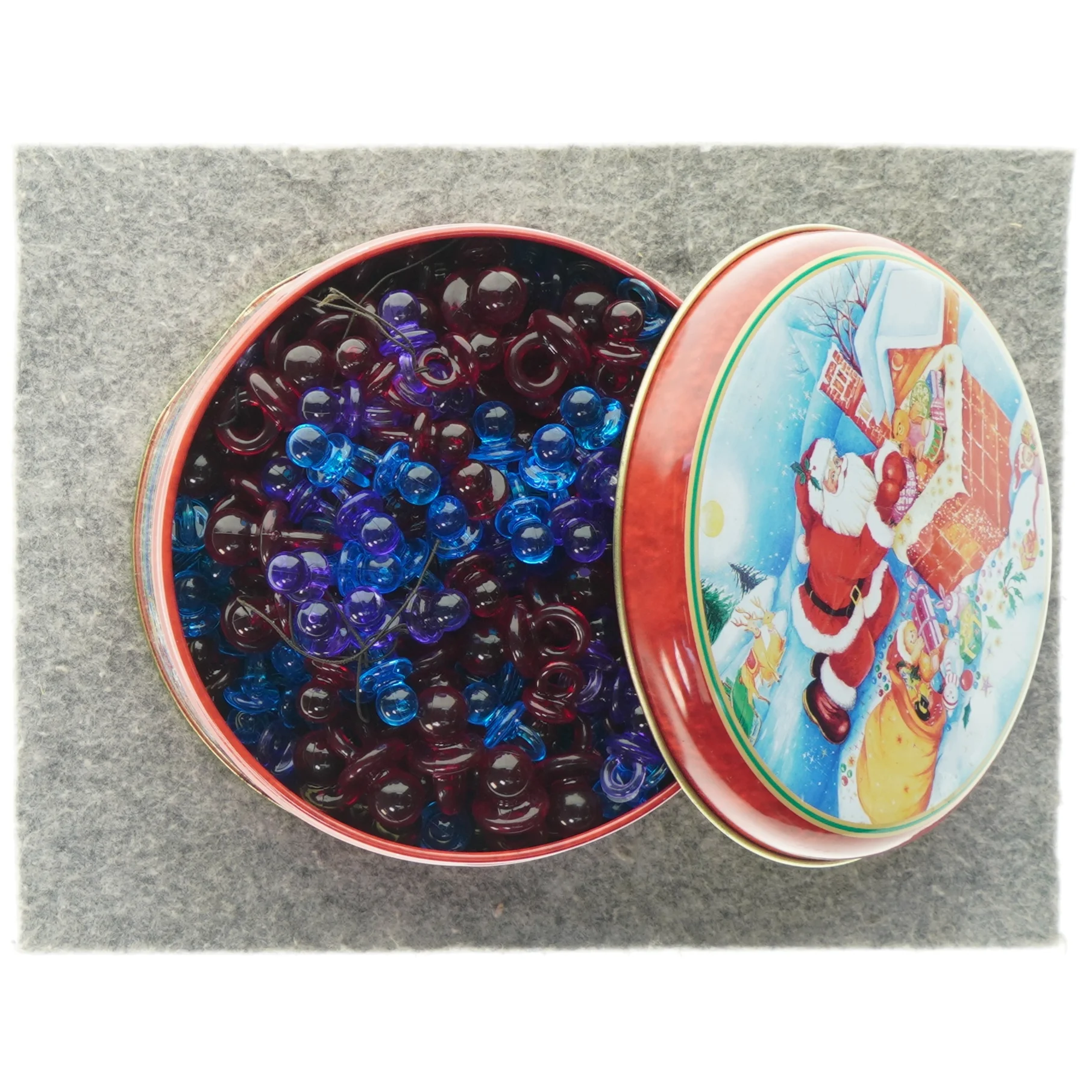 Stort parti plastic sutter til dekoration