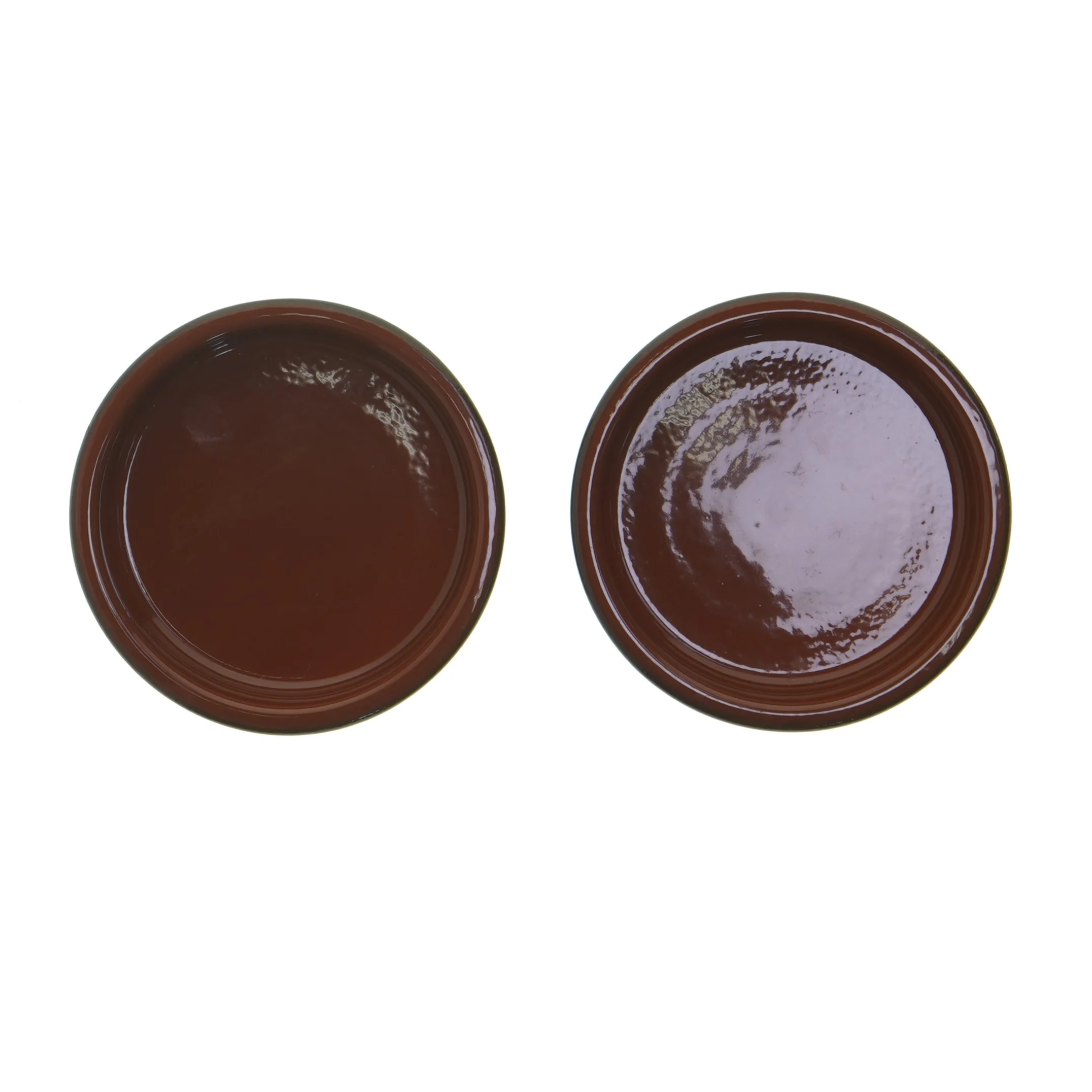 To runde fajance fade fra Cermer (str. Ø 12 cm)