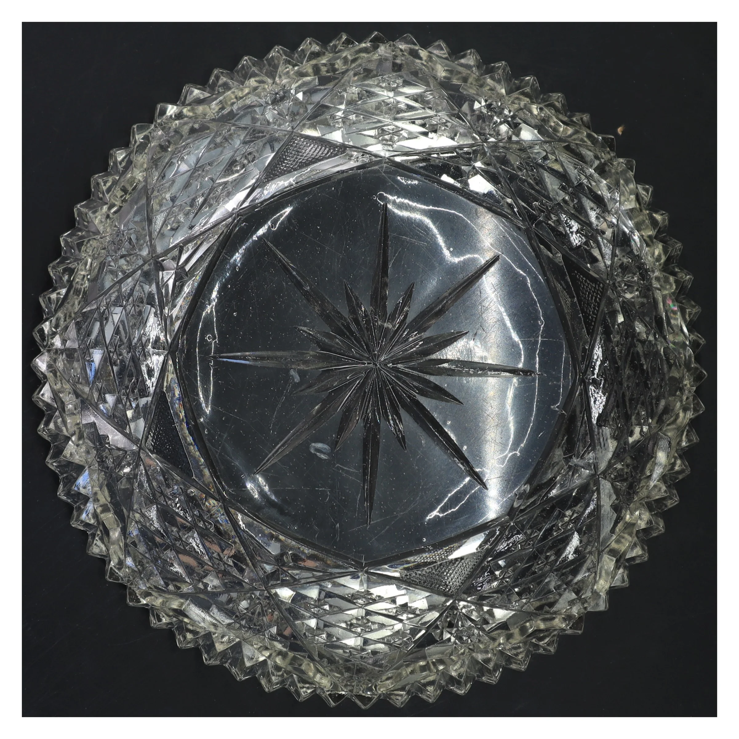 Krystalskål (str. Ø 24x9 cm)