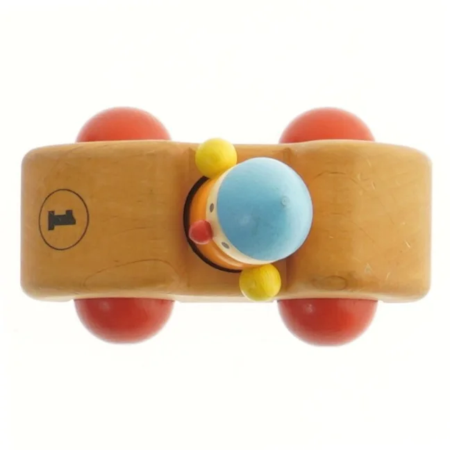 Trælegetøjsbil med figur fra Pfingstweid (str. 5x7x12,5 cm)