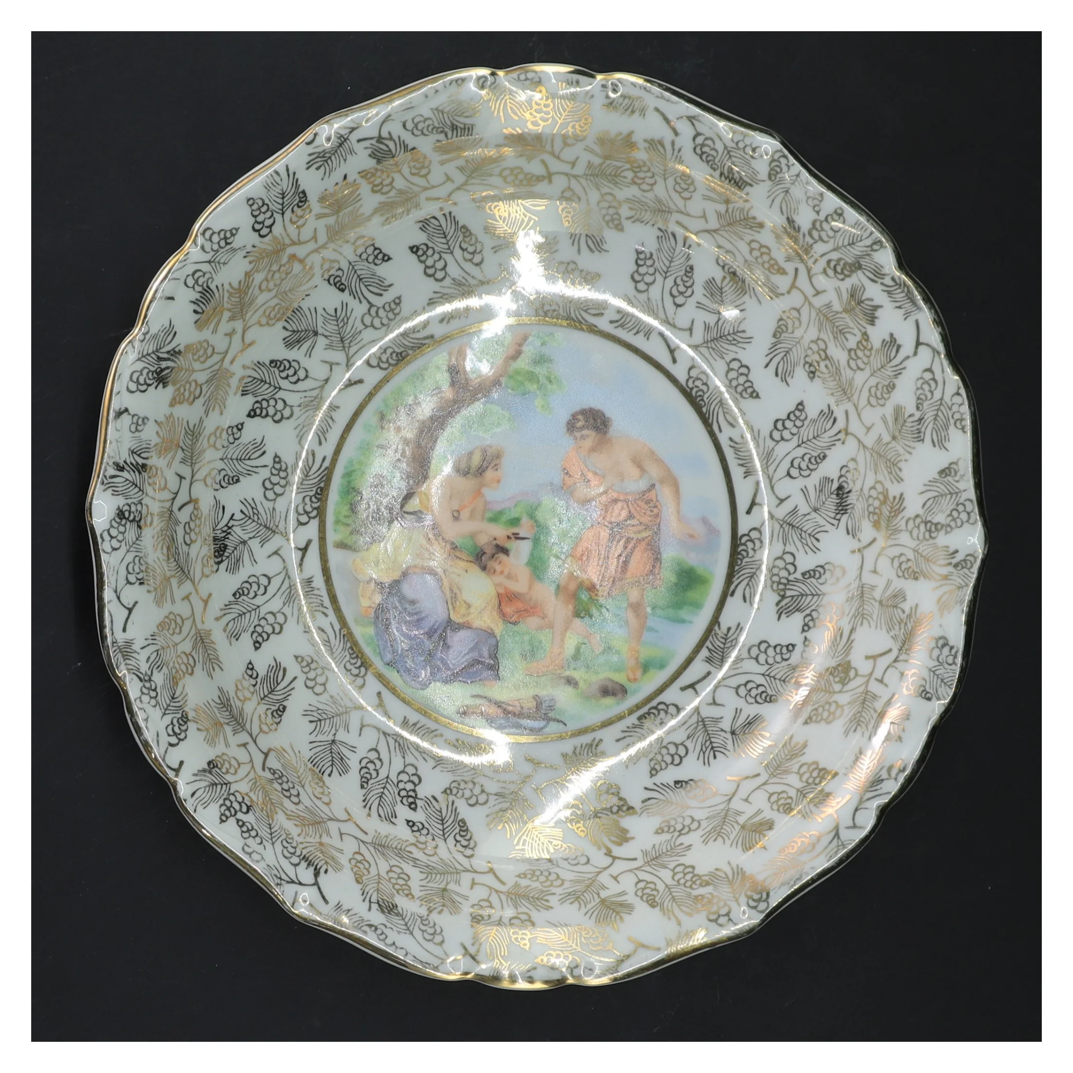 Dekorativ tallerken med guldmønster fra Bavaria (str. Ø 20 cm)