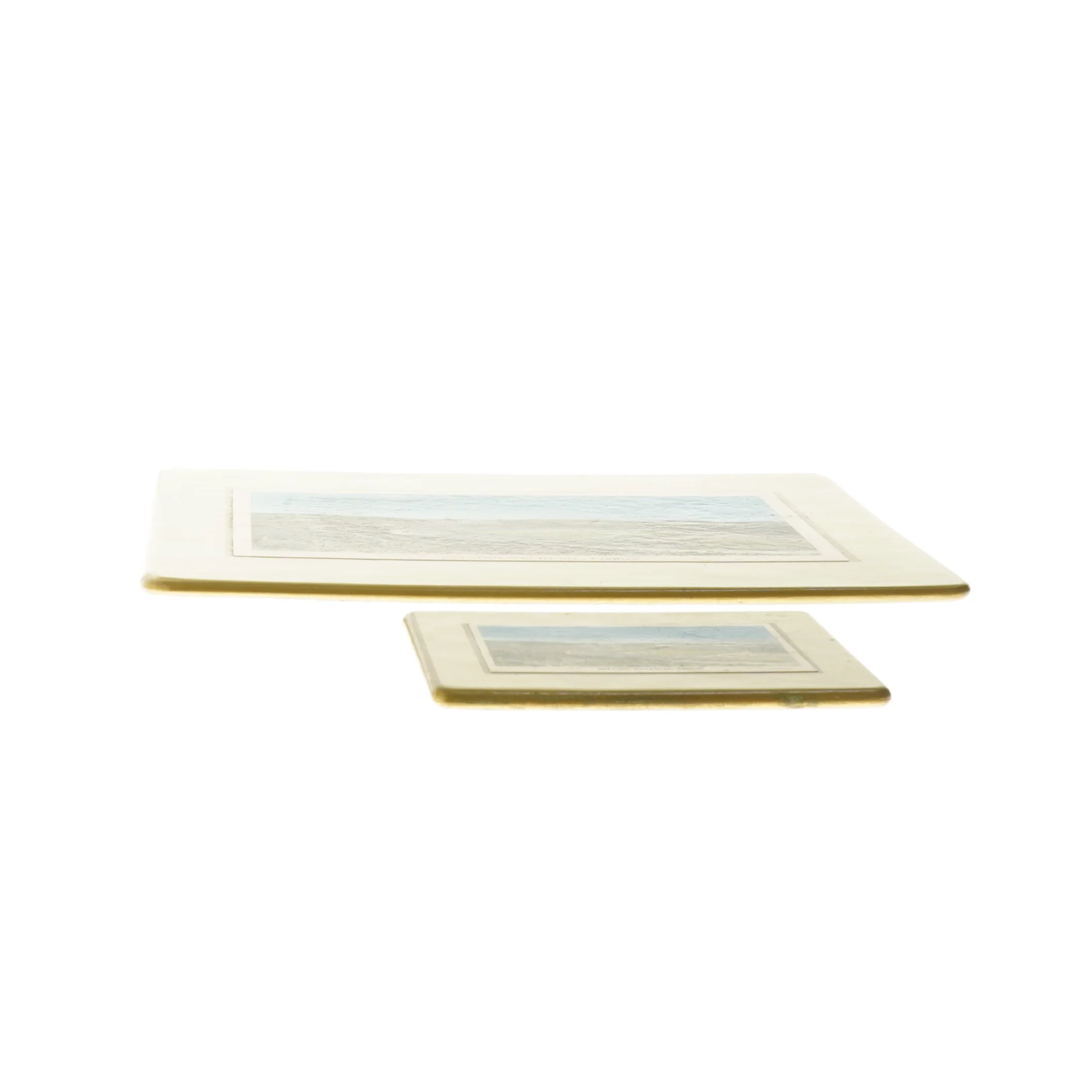 Sæt med bordskånere med Lisbon stadion motiv (str. 19,5x23,5 og 9x11 cm)