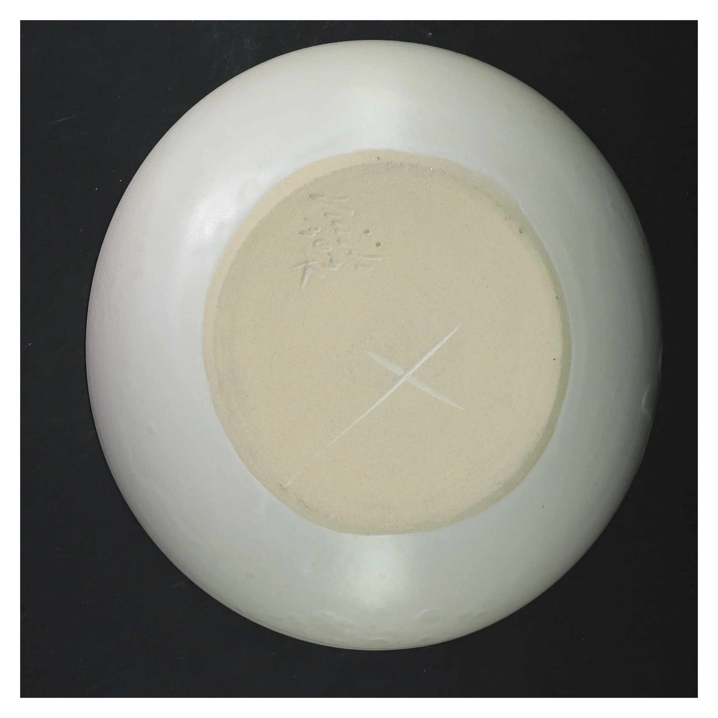 Hvid keramikskål (str. Ø 20,5 cm)