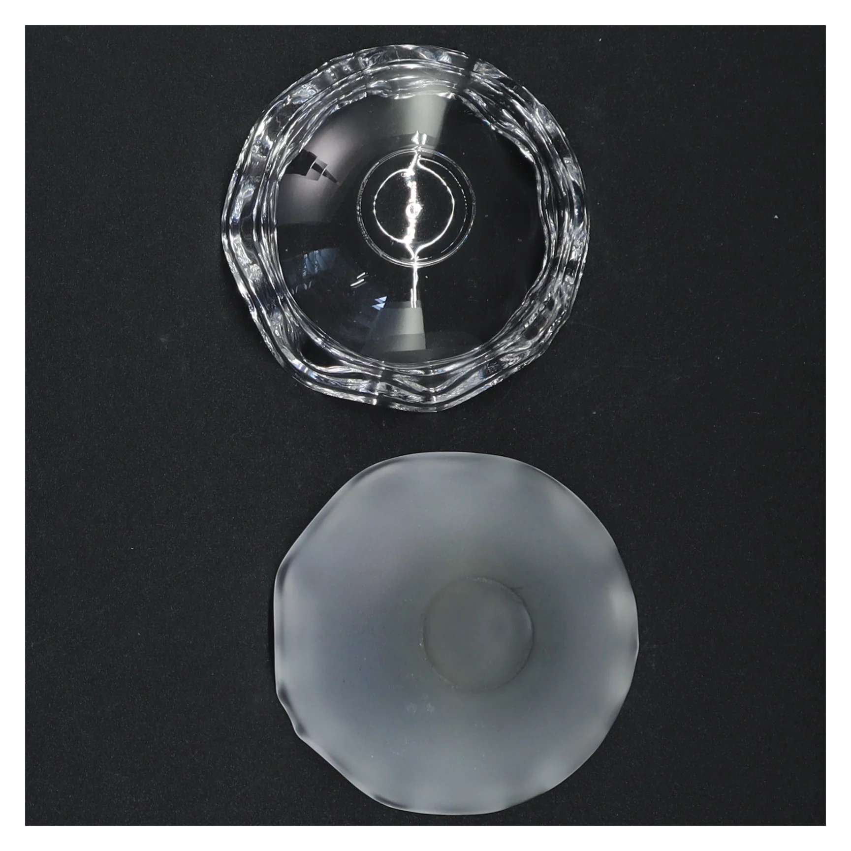 Glas bonbonniere fra Holmegaard (str. Ø 8 cm)