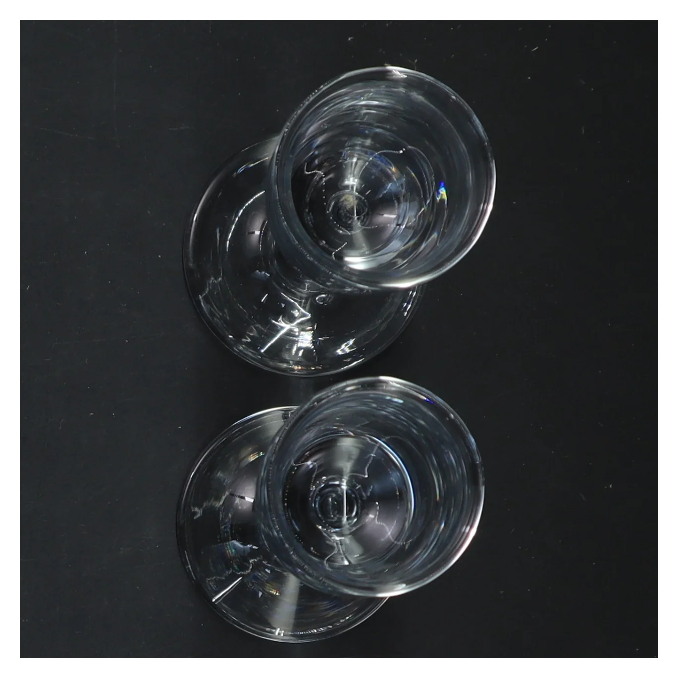 Små vinglas sæt (str. 13 cm, 2 styk cm)