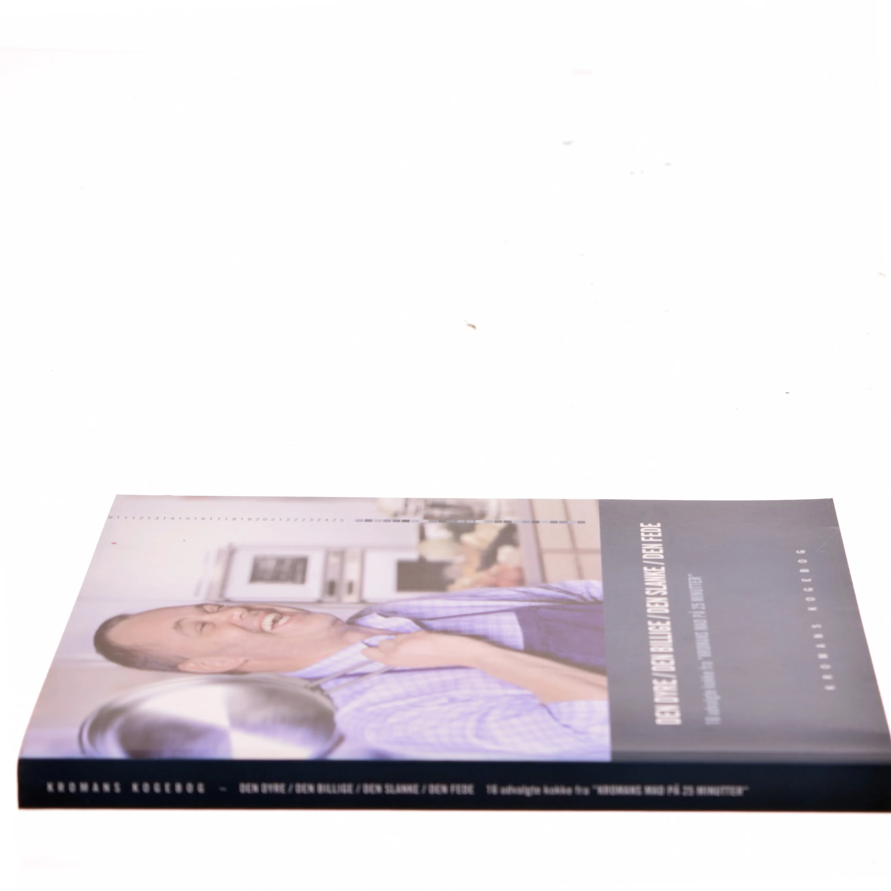 Den dyre, den billige, den slanke, den fede : 16 udvalgte kokke fra "Kromans Mad på 25 minutter" (Bog)